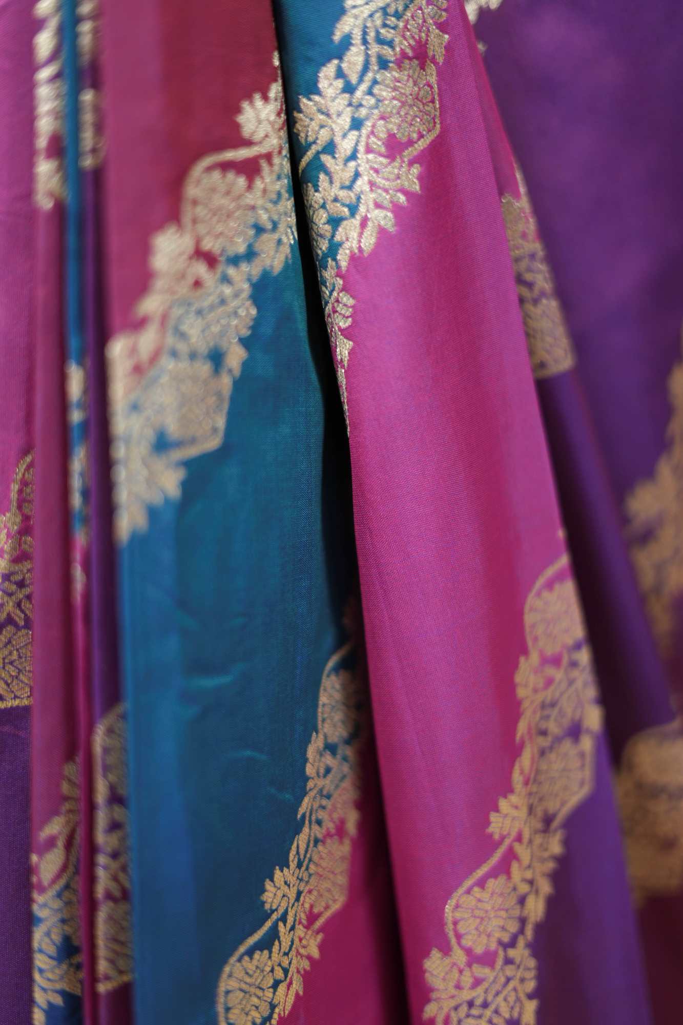 Multicolour Woven Banarasi Silk Handloom in Kadwa Weaving with Rich Pallu Ready To Wear Saree