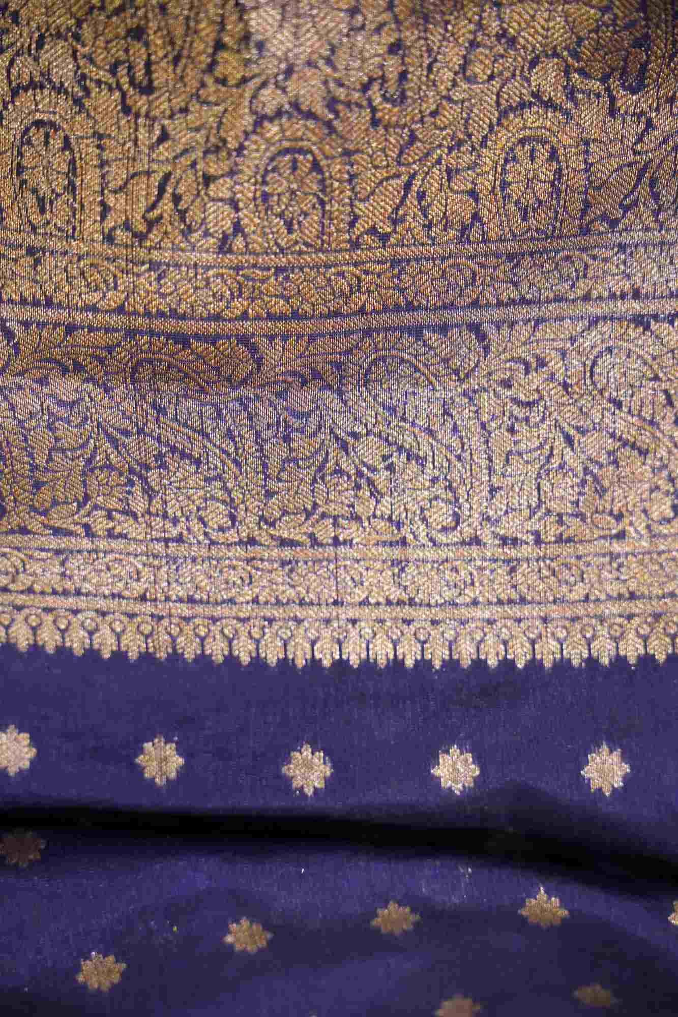 Banarasi with Rich Pallu, Zari Border & Handloom Wrap Ready To Wear Saree