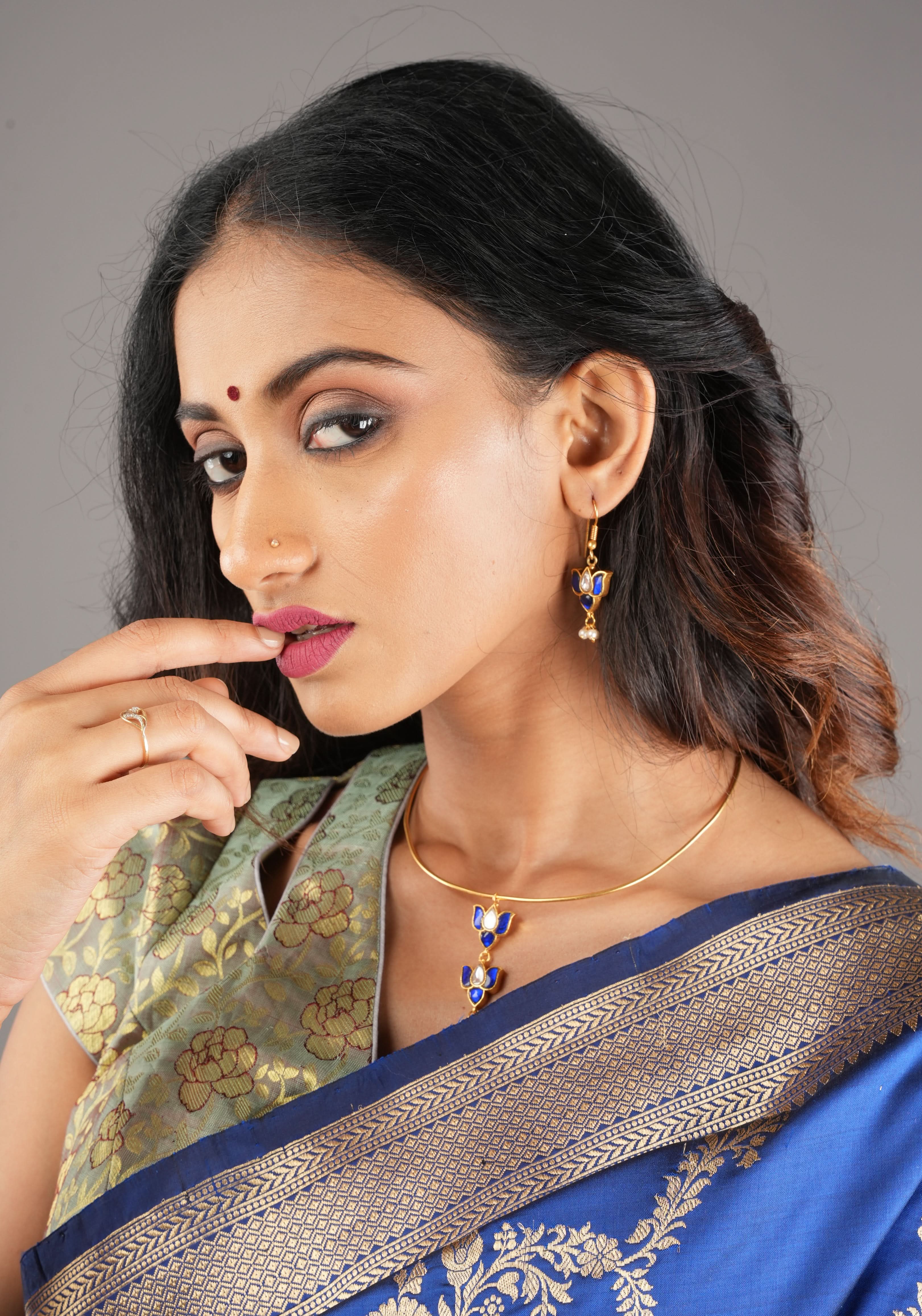 Double Lotus Minimalistic Wire base necklace and earring Set in Blue and White Stones | Shobitam Jewelry