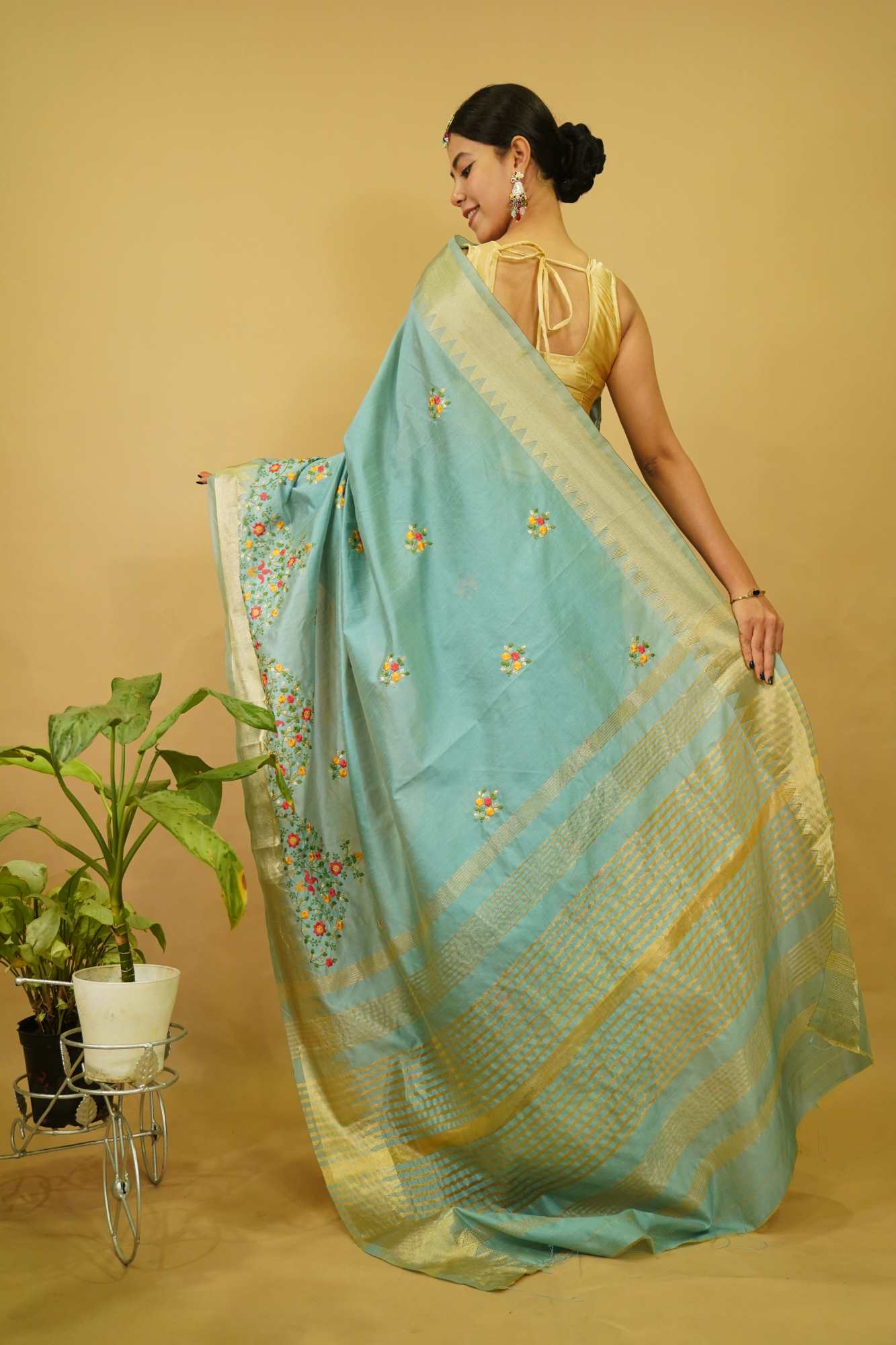 Ready to Wear Sea Green Kerala Kasavu Embroidered Cotton Silk Wrap in 1 minute Saree