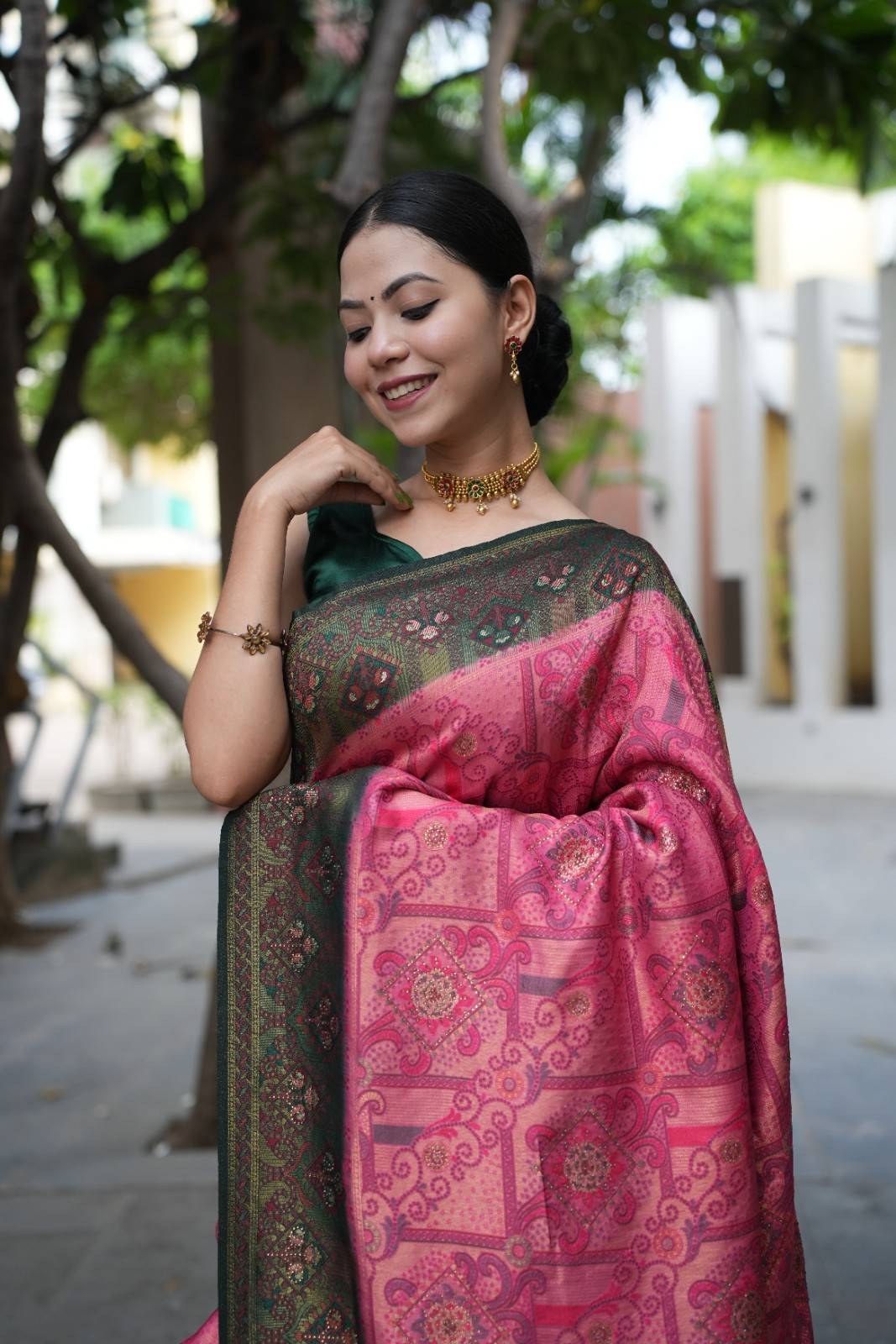 Banarasi Jaal With Traditional weave  & Contrast Bordered Overall Stone Embellished Wrap in 1 minute saree