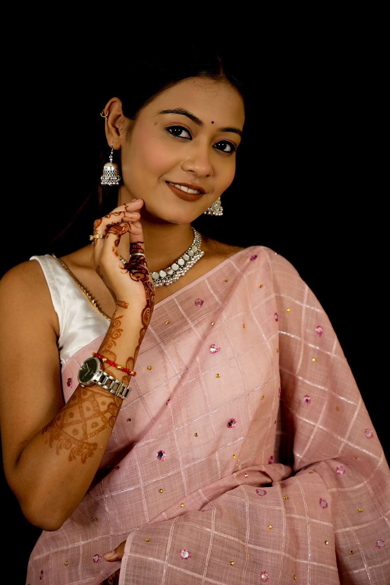 Linen with Velvet Chex and Mirror Embellishments Ready To Wear Saree