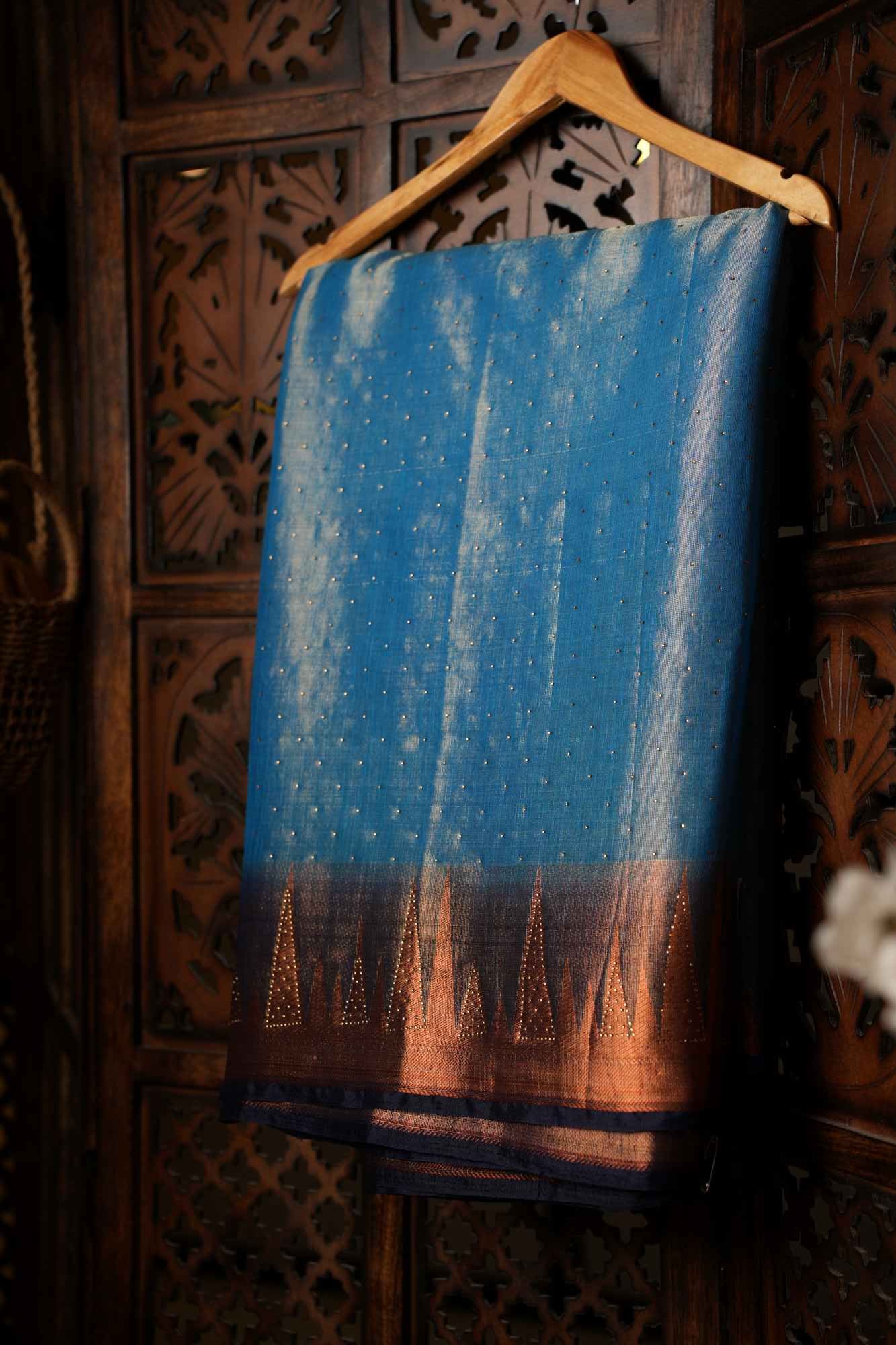 Contrast Temple Bordered Tissue Silk Ready To Wear saree