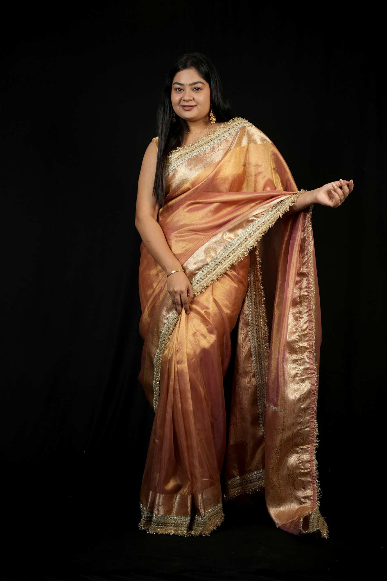 Designer Lace Border With  Tissue Silk Beautiful  Floral Weaving Pallu Ready To Wear Saree