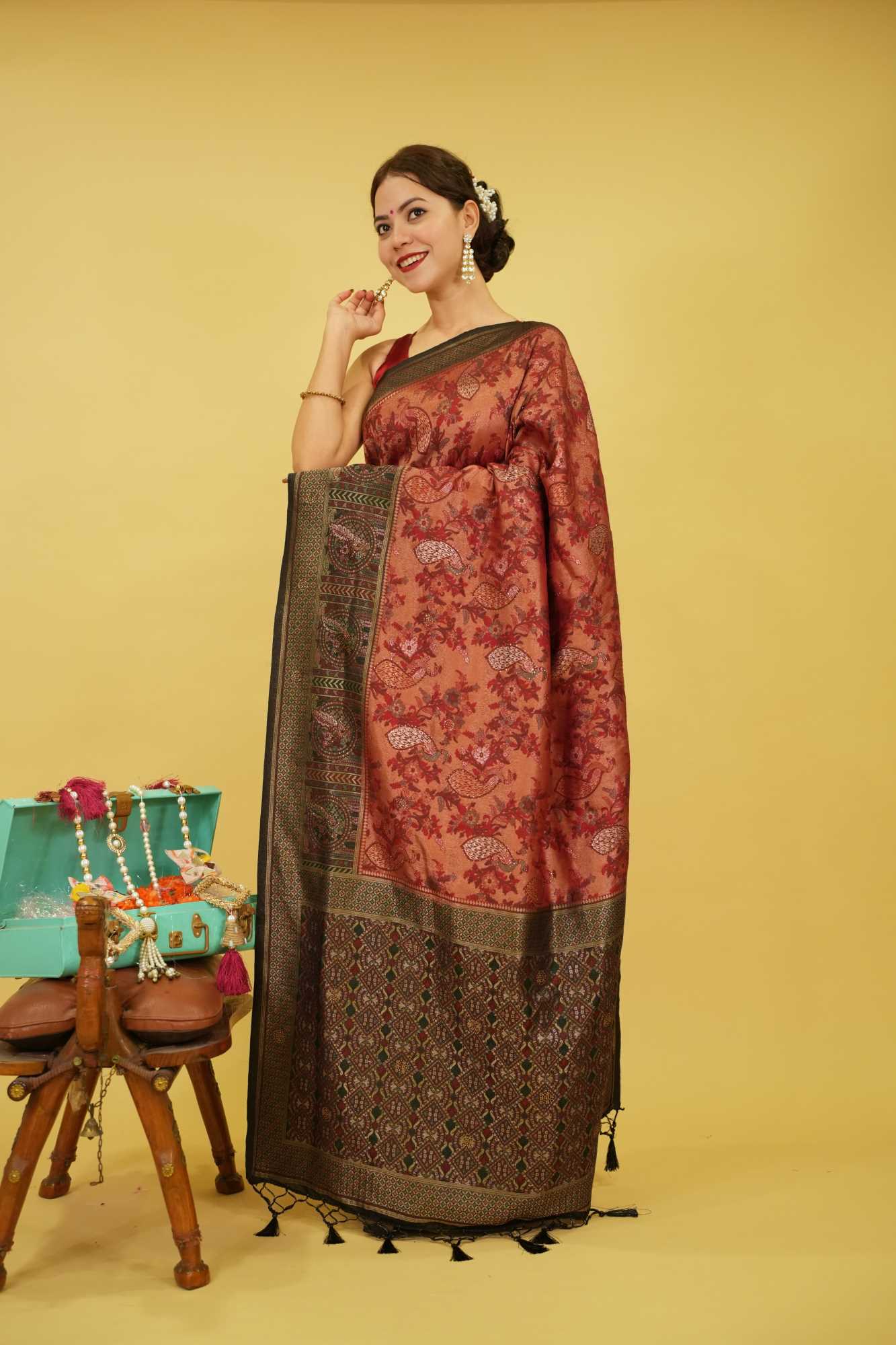 Banarasi  With Traditional Zari Peacock Work & Contrast Bordered Overall Stone Embellished Wrap in 1 minute saree