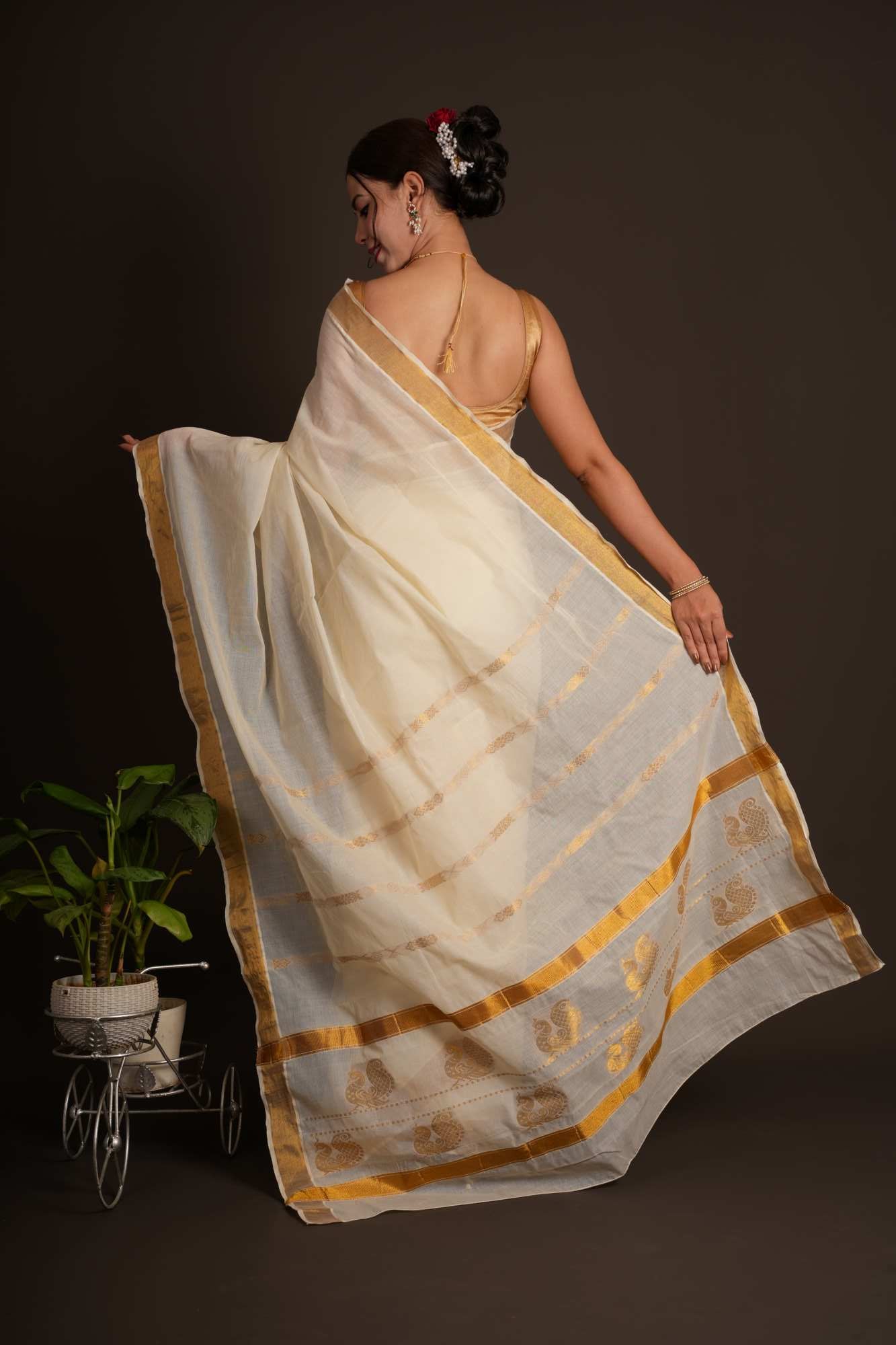 Kerala Kasavu with zari border wrap in 1 minute saree