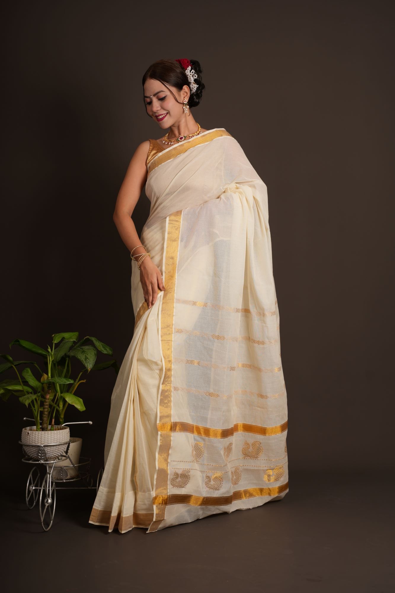 Kerala Kasavu with zari border wrap in 1 minute saree