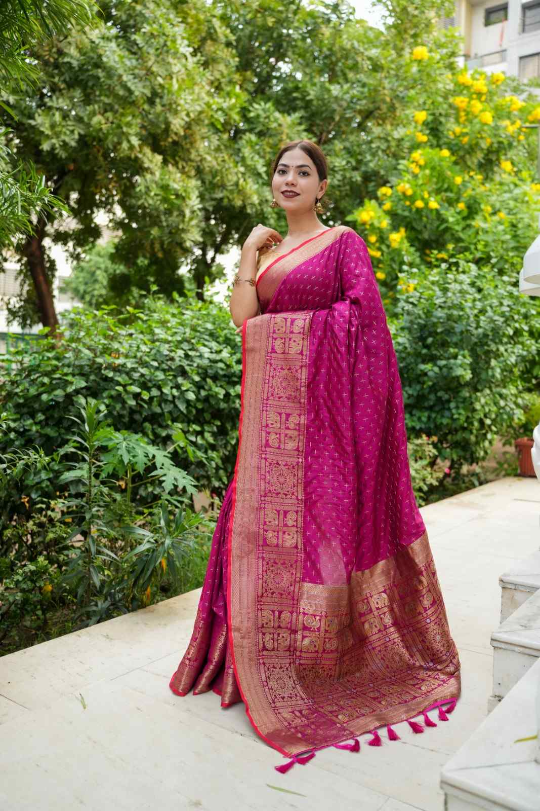 Festive Pink Kanjeevaram Zari Border With Butta Overall And Tassels On Pallu Wrap in 1 minute saree