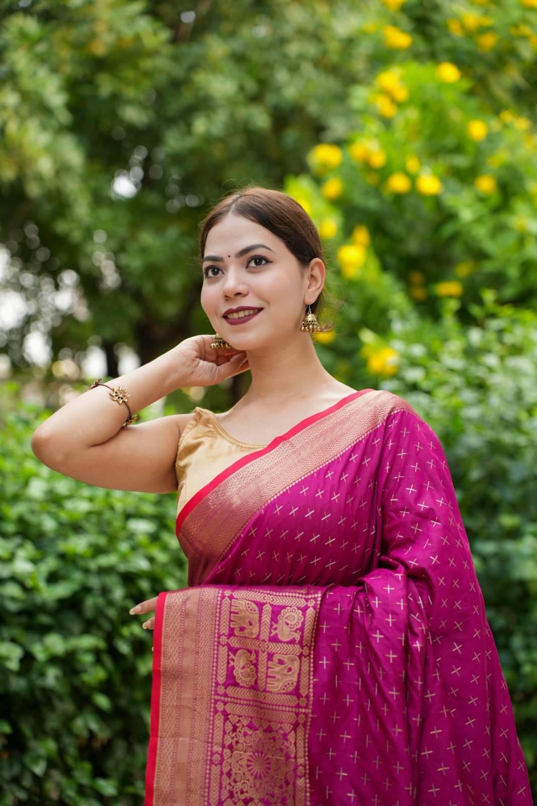 Festive Pink Kanjeevaram Zari Border With Butta Overall And Tassels On Pallu Wrap in 1 minute saree