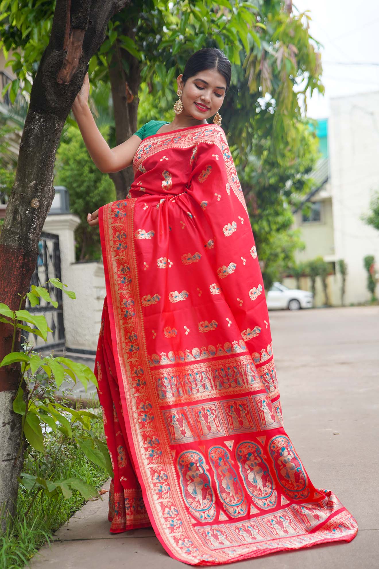 Tant Baluchari Saree (adi76750)