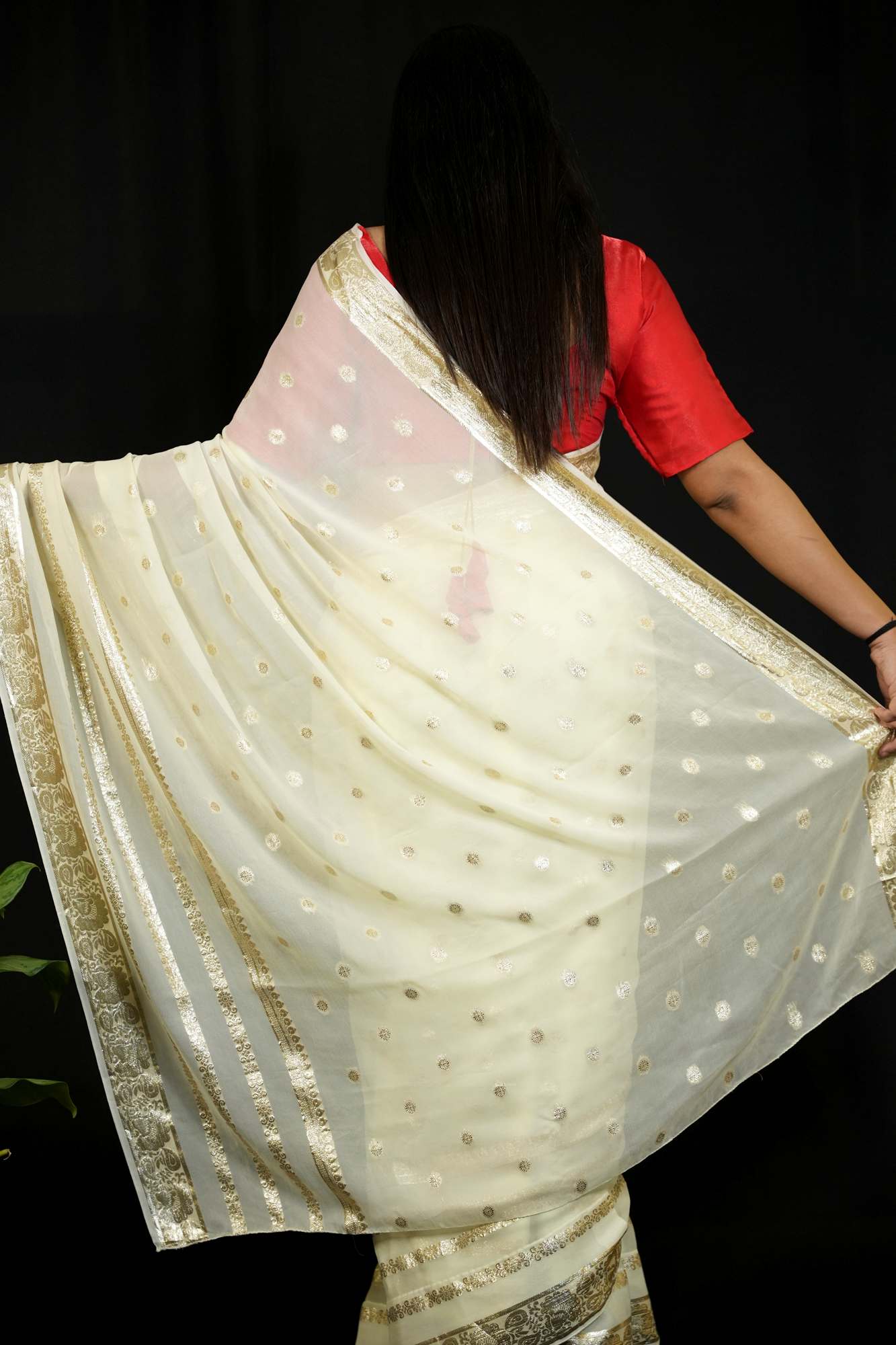 Georgette in Off-White with Gold/Silver Butti and Zari Border Ready To Wear Saree