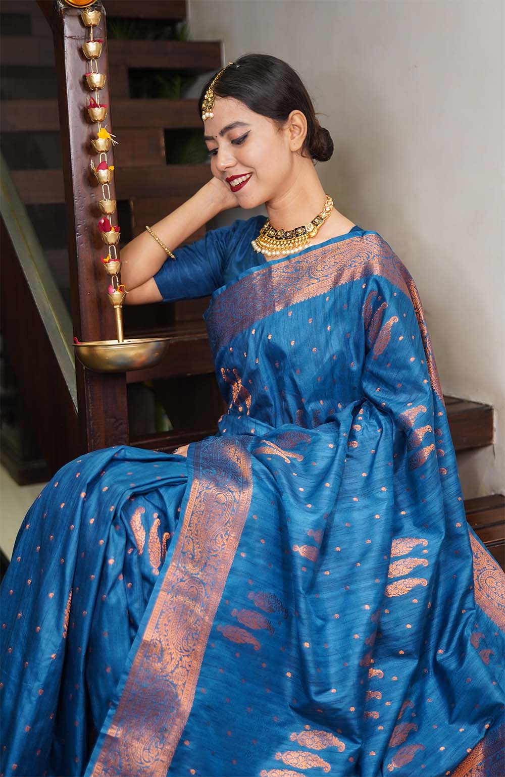 Ready to wear Cobalt Blue Kanjeevaram  Katan Silk With Jacquard Weave Paisley Design  Wrap in one minute saree - Isadora Life