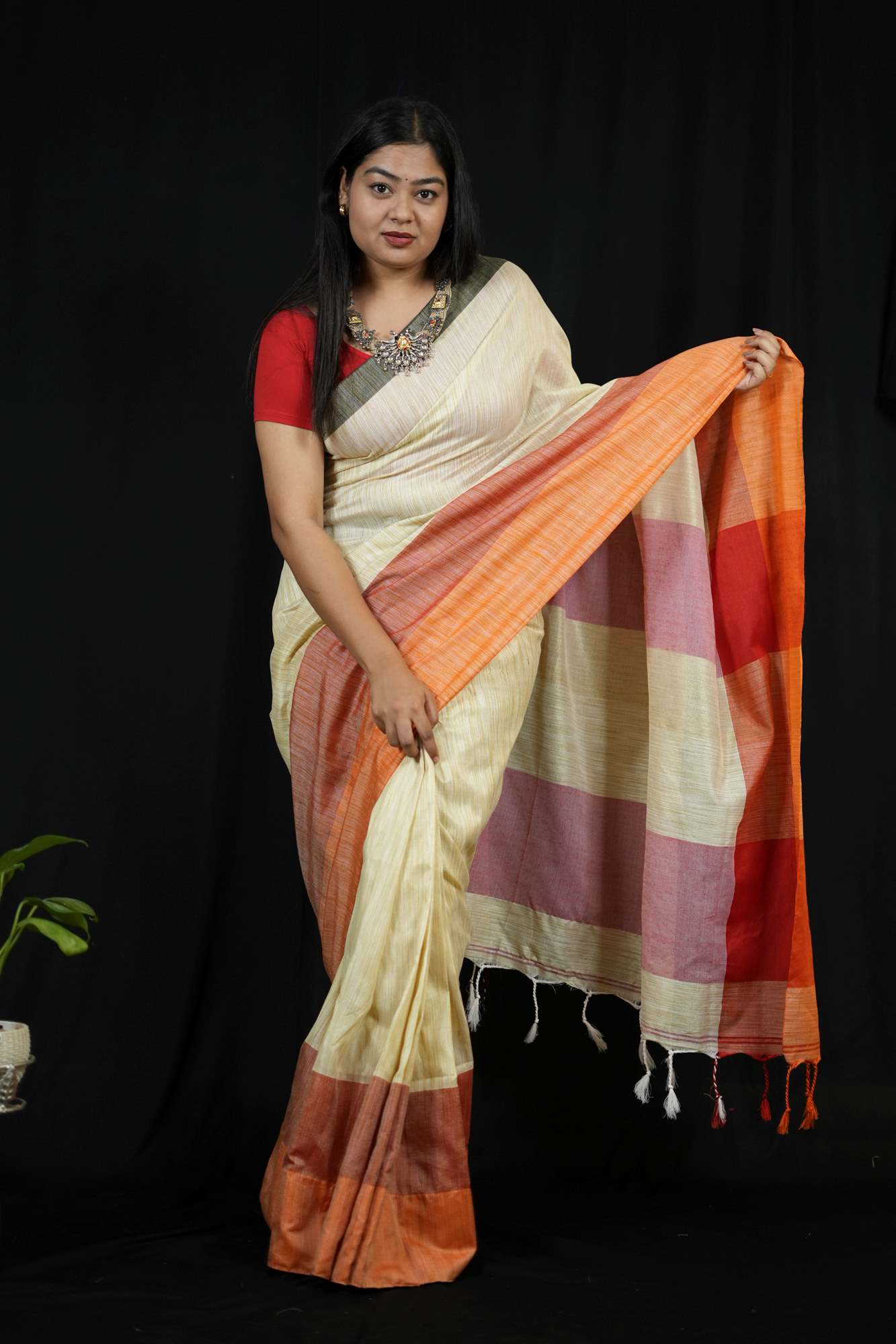 Traditional Weaving Jhute Cotton Ready to Wear Saree