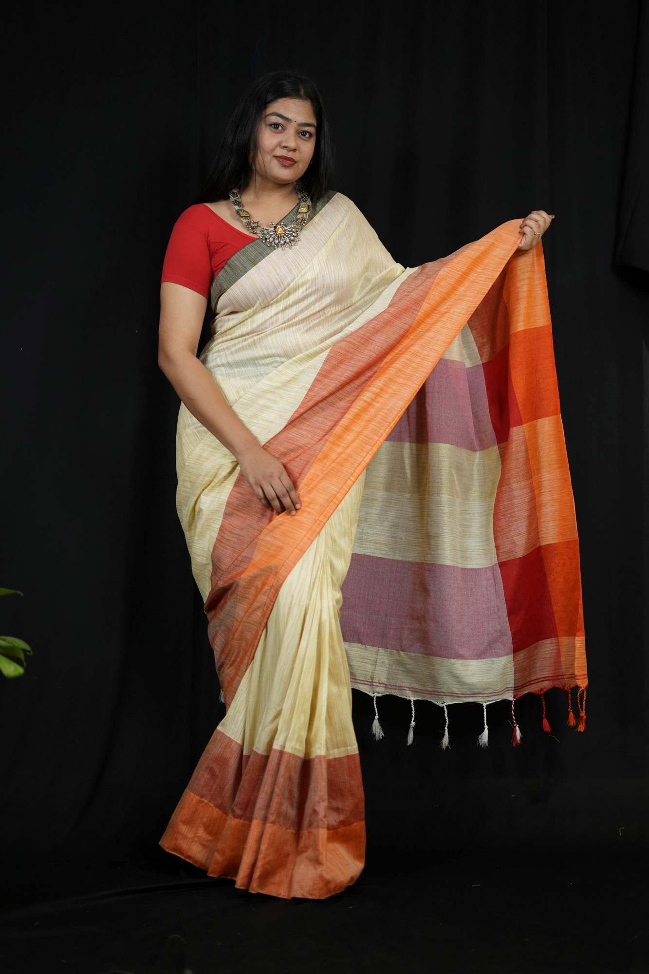 Traditional Weaving Jhute Cotton Ready to Wear Saree