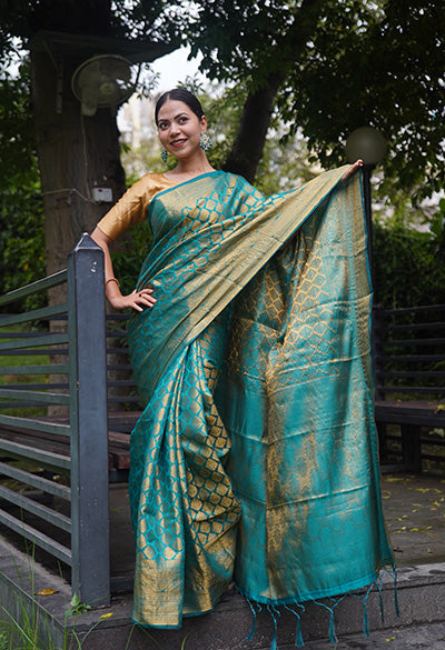 Kanjivaram Soft Over All Zari Motif Woven & Tassels on pallu Wrap in 1 minute saree