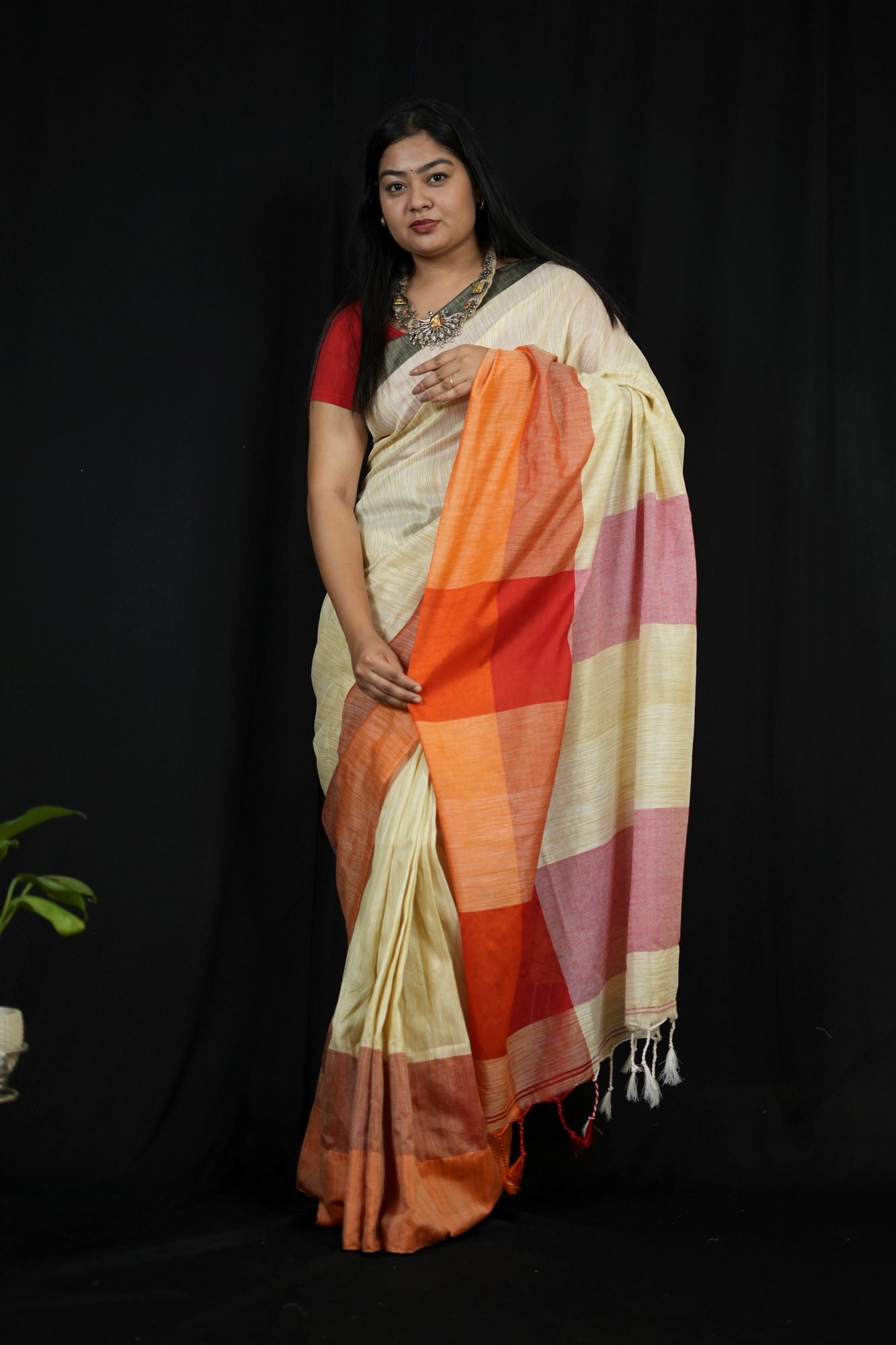 Traditional Weaving Jhute Cotton Ready to Wear Saree