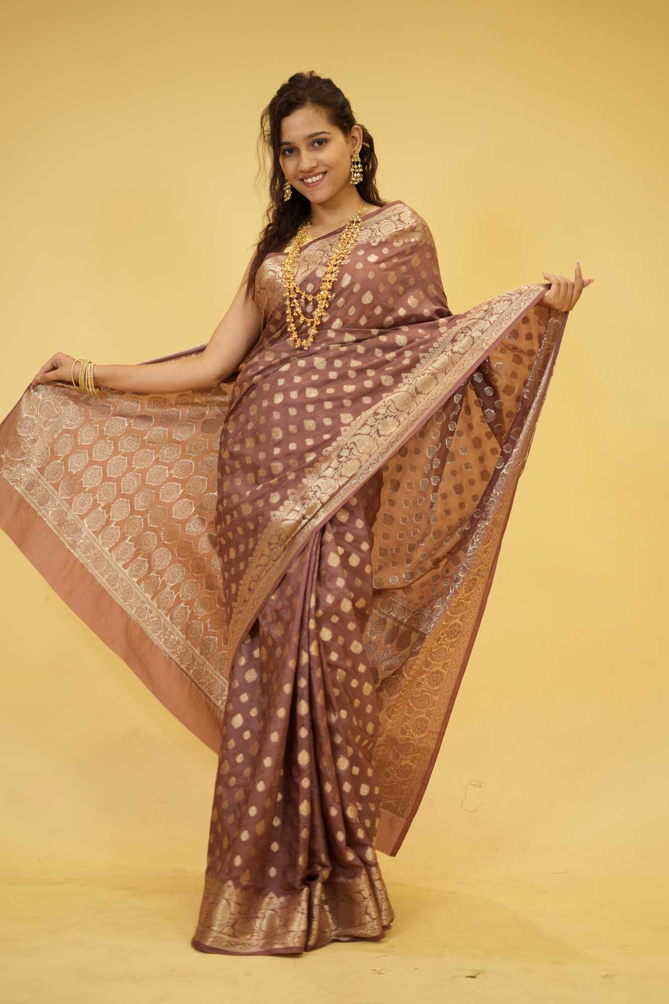 Dusty Rose Georgette Silk with All-Over Zari Motifs and Ornate Pallu Ready To Wear Saree