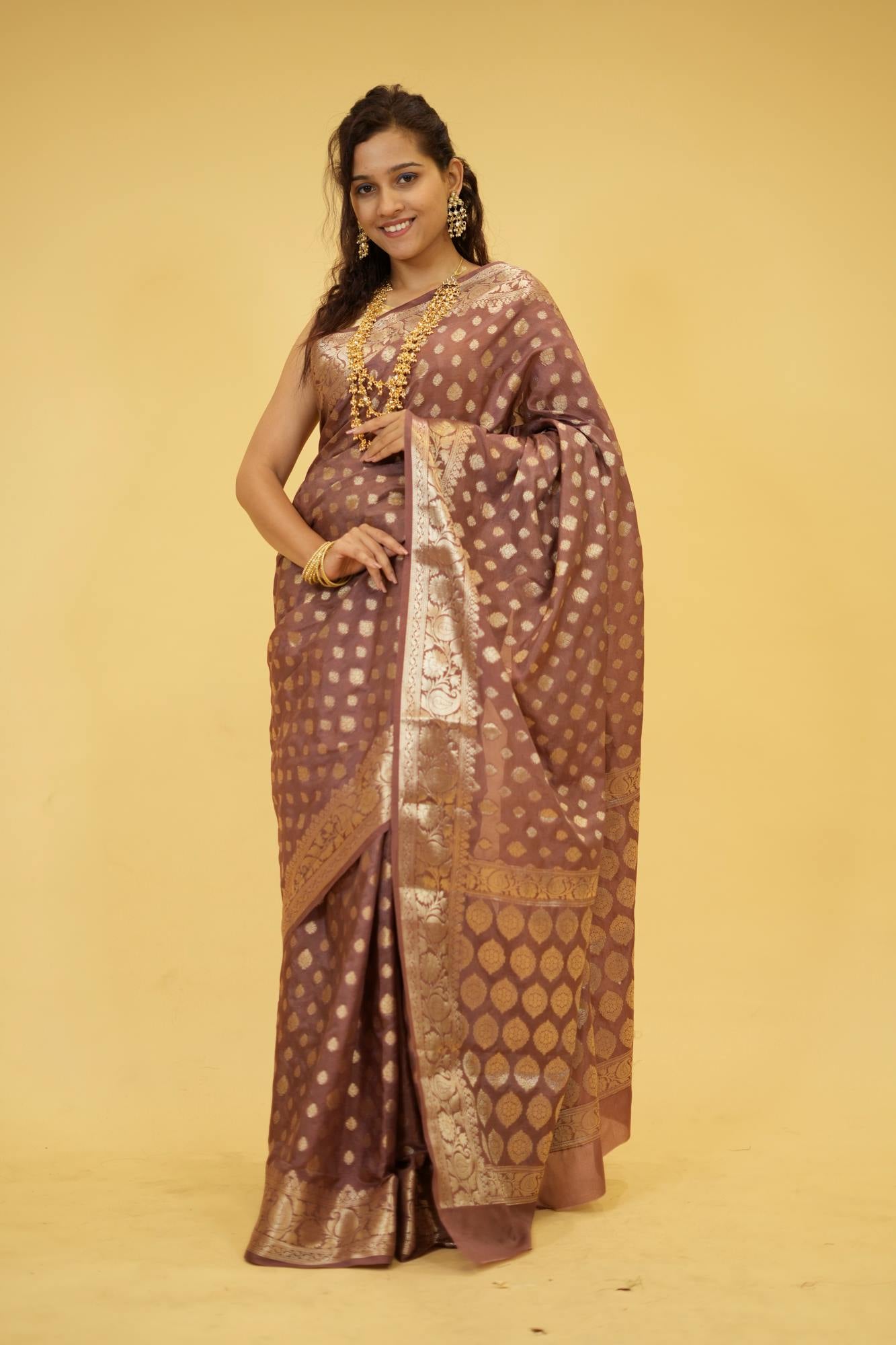 Dusty Rose Georgette Silk with All-Over Zari Motifs and Ornate Pallu Ready To Wear Saree