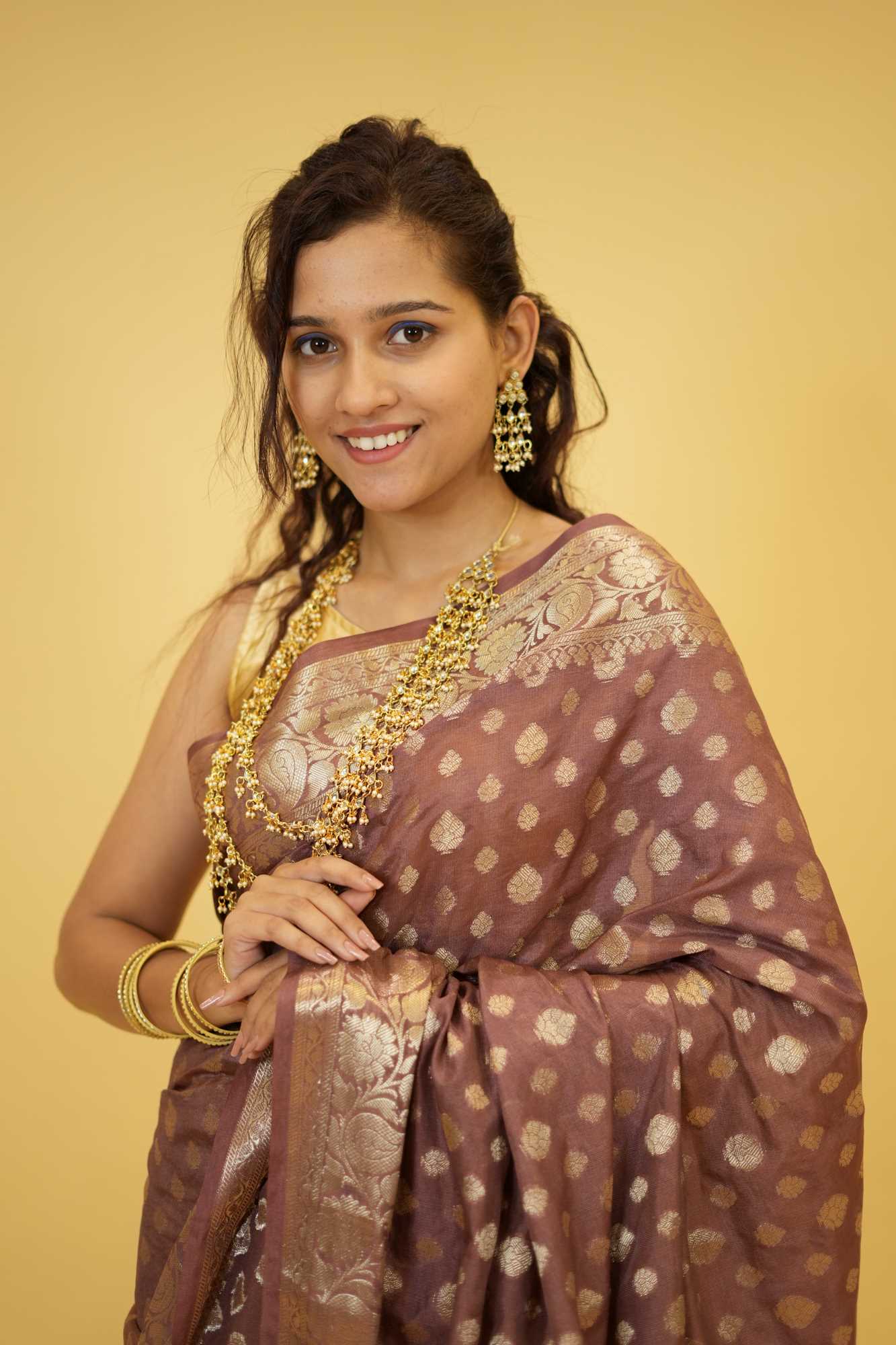 Dusty Rose Georgette Silk with All-Over Zari Motifs and Ornate Pallu Ready To Wear Saree