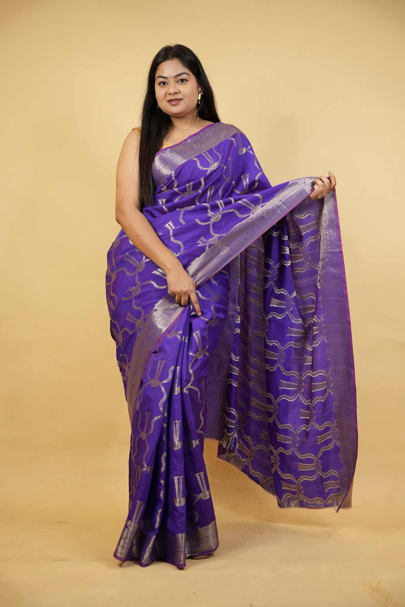 Kaduwa weave Ready to wear Saree