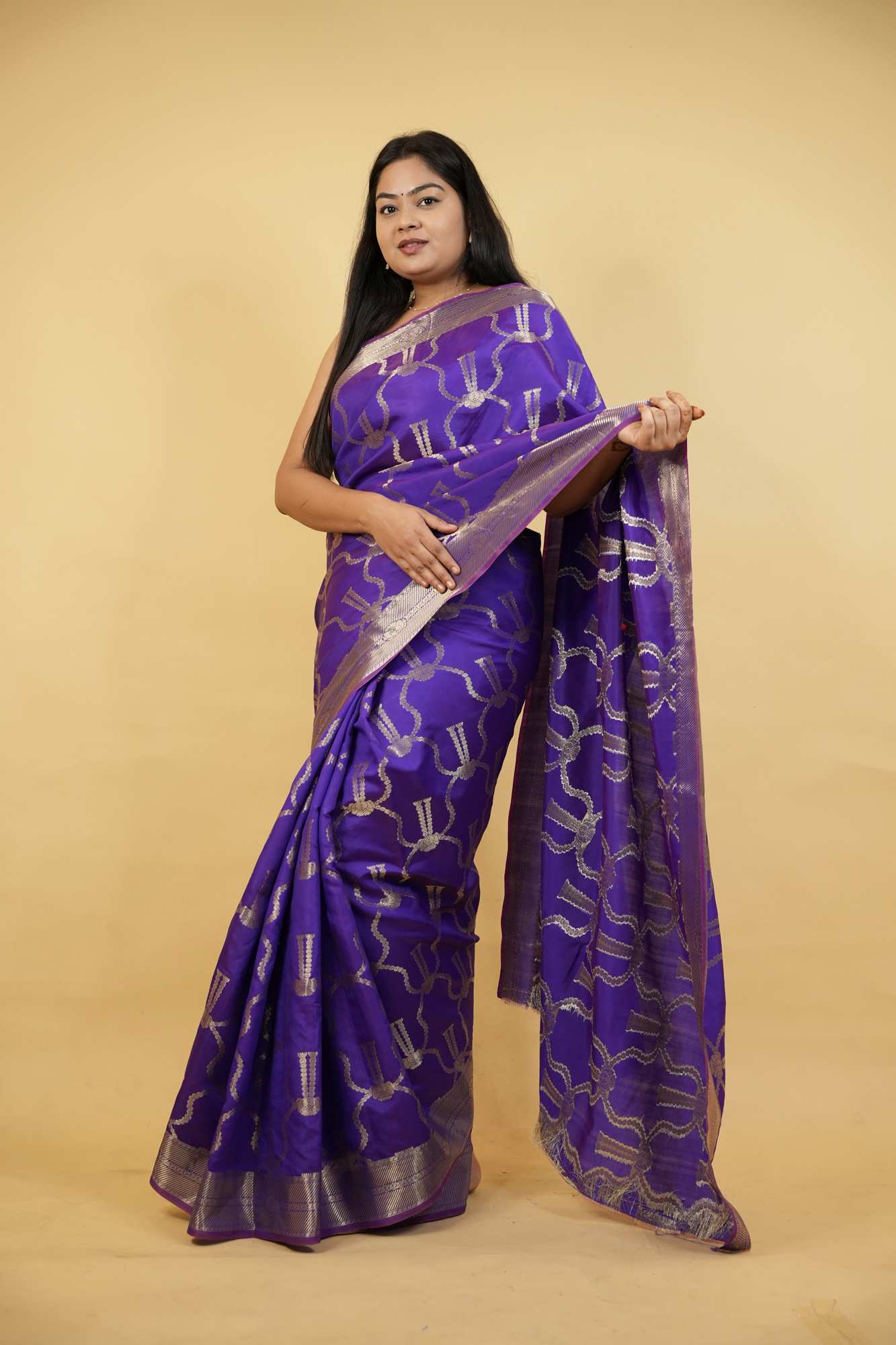 Kaduwa weave Ready to wear Saree