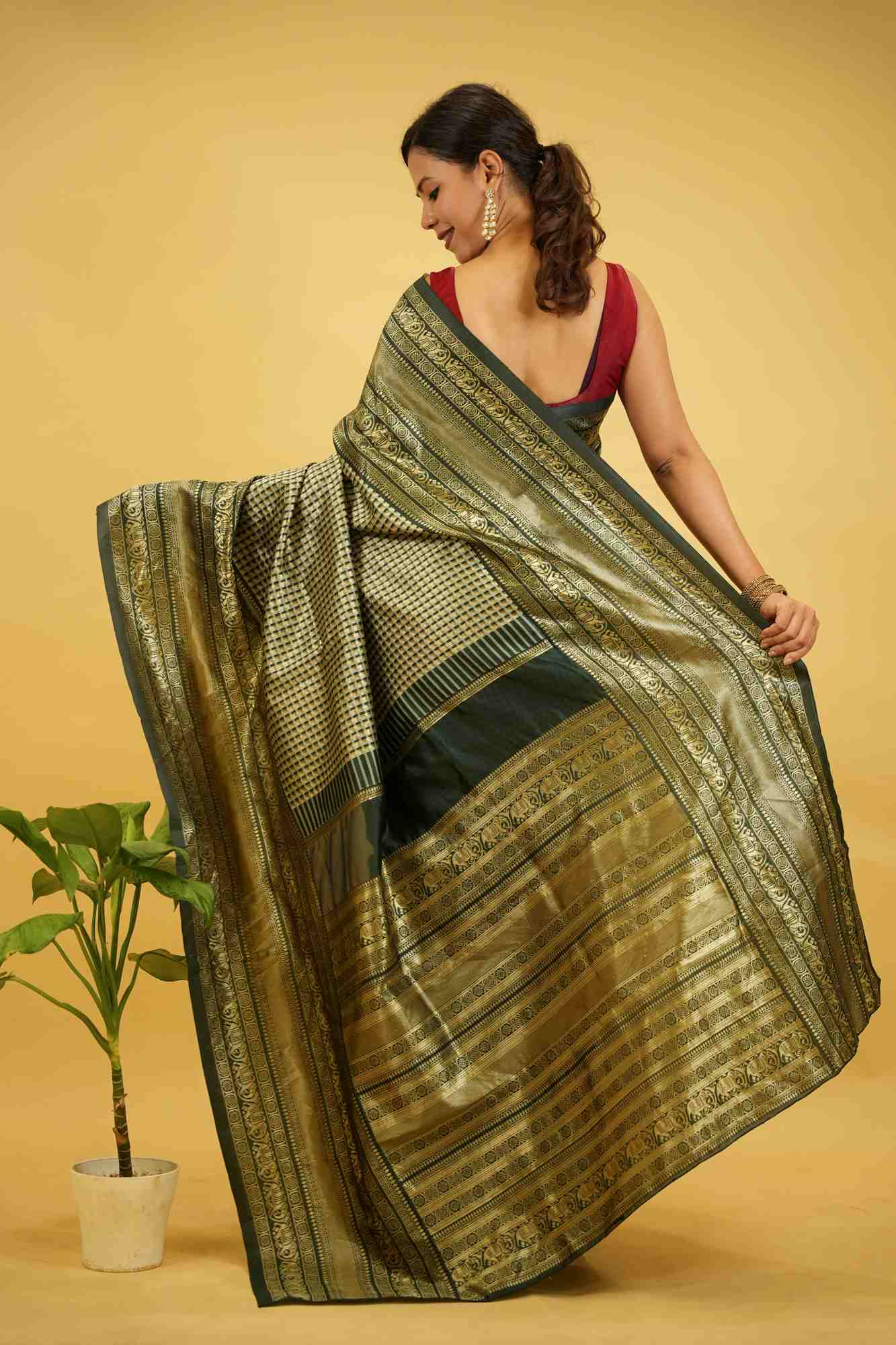 Soft Lichi Silk with Checkered Body and Green Zari Pallu Ready To Wear Saree