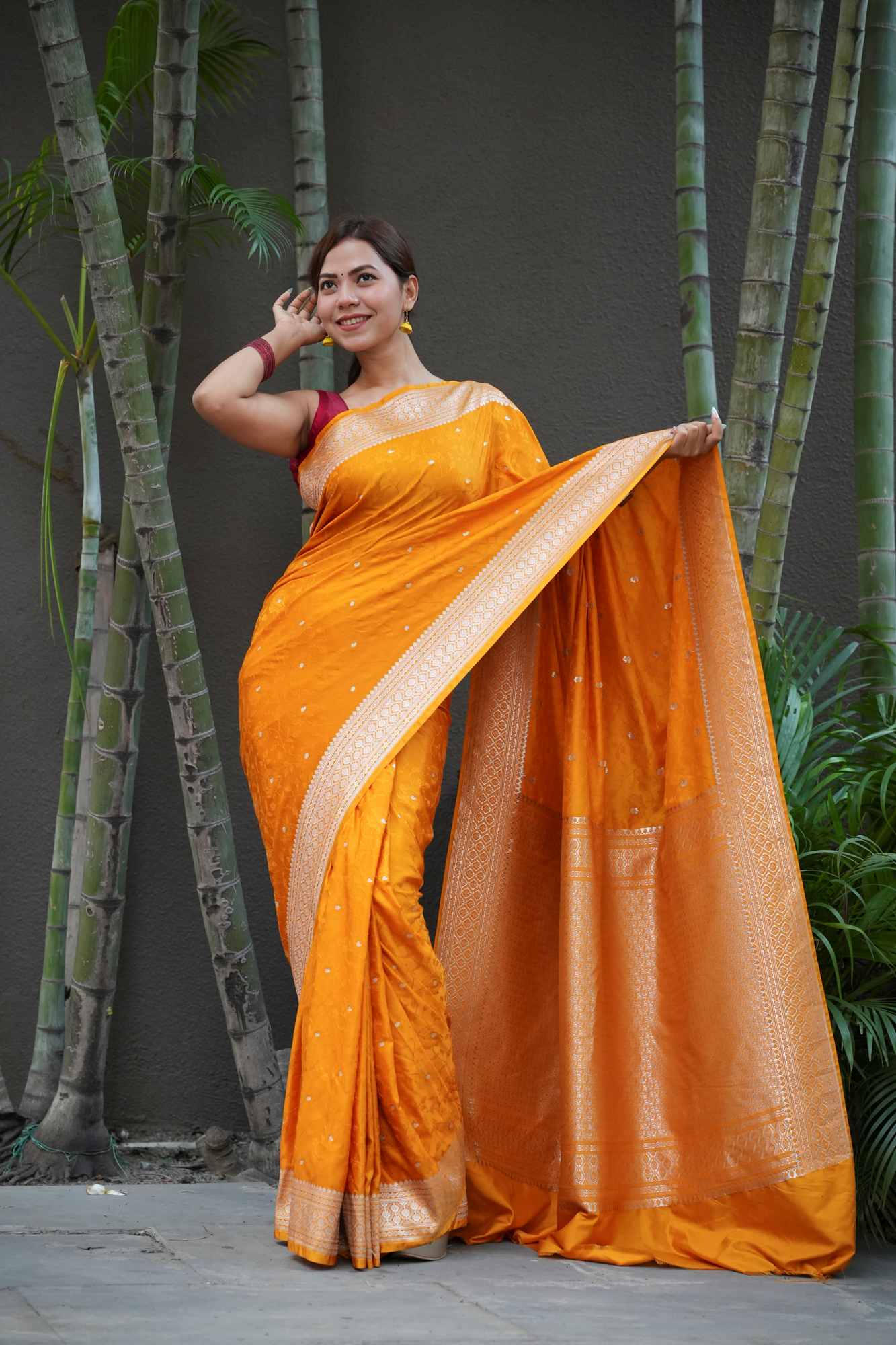 Banarasi Soft Mashru Silk All Over Zari Buti Weave Border Ready To Wear Saree