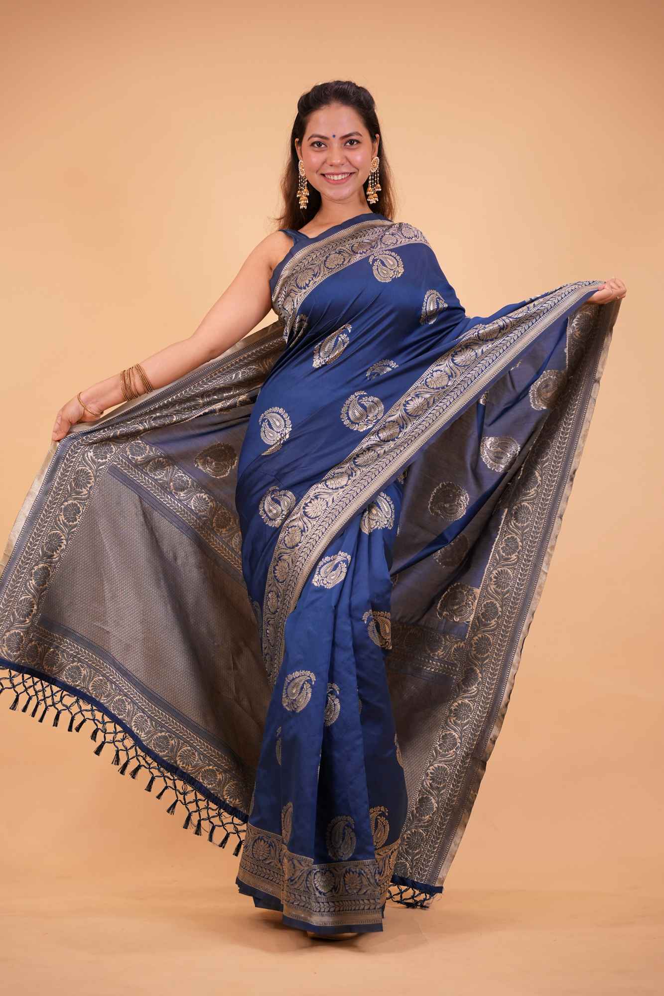 Silk with Intricate Zari Woven Design Ready To Wear Saree