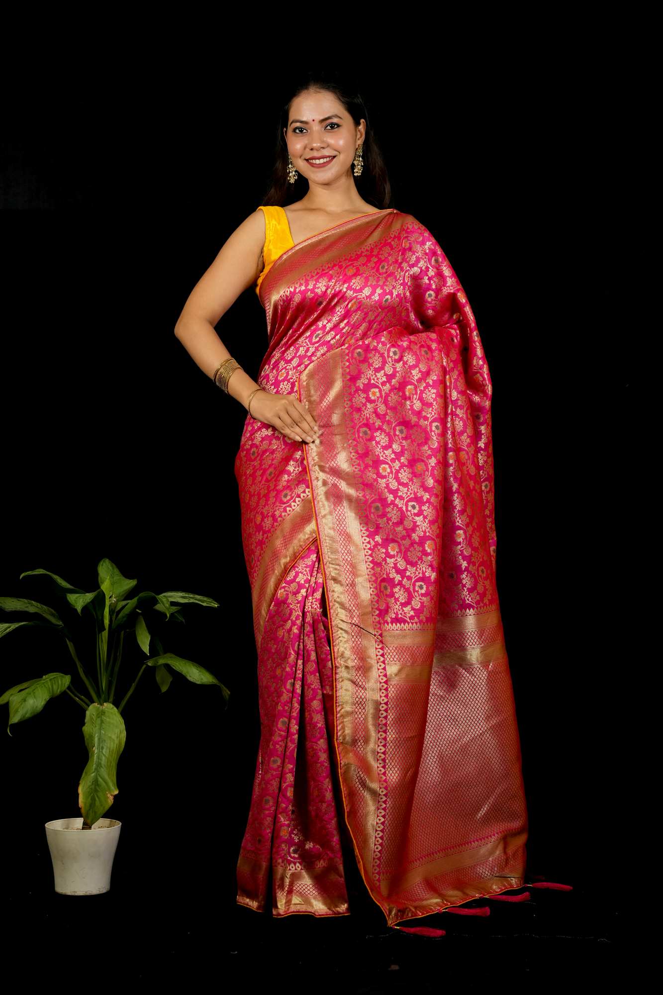 Banarasi Inspired Intricate Zari Weaving and Grand Borders Ready To Wear Saree