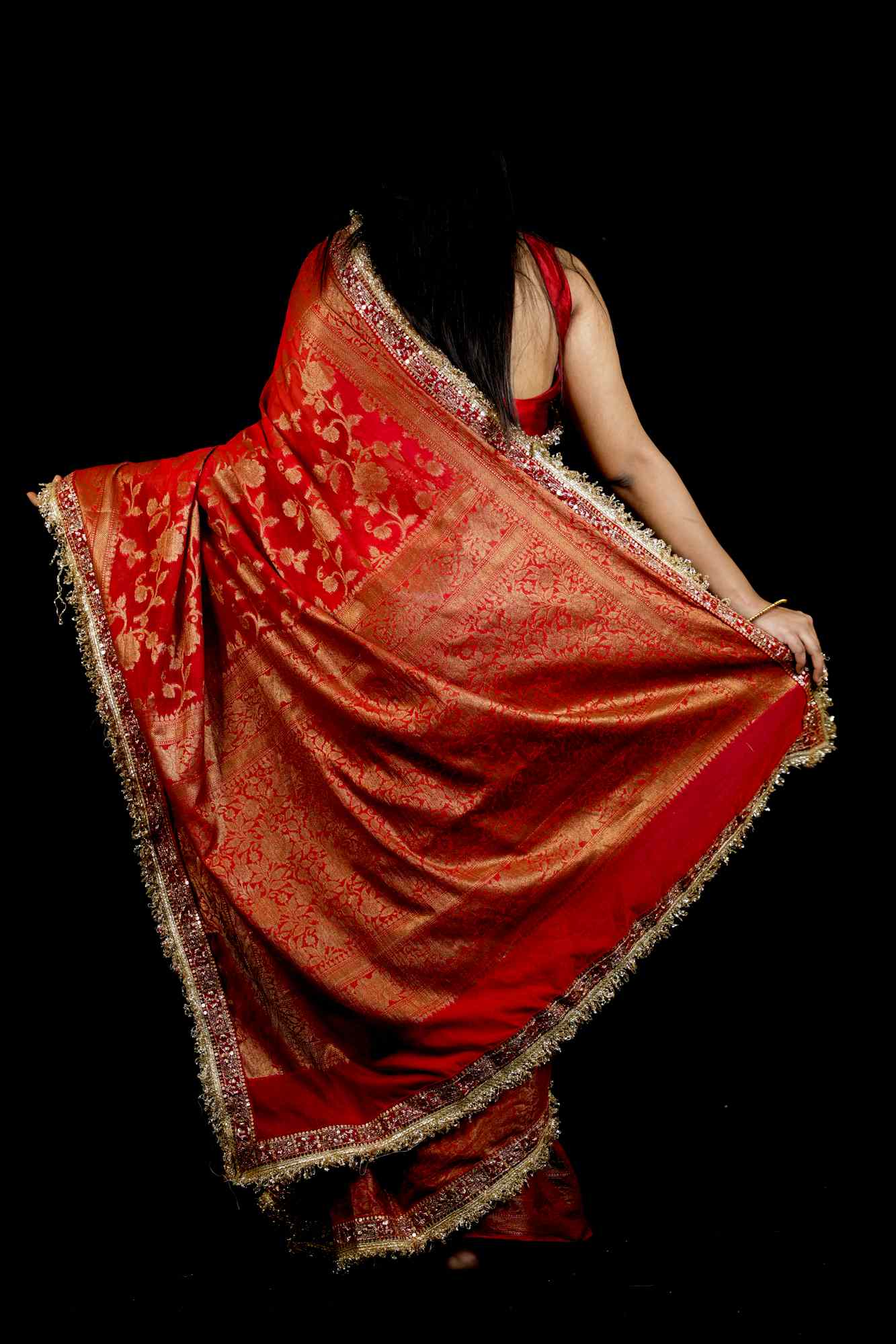 Banarasi georgette silk with Intricate Gold Zari Work Ready To Wear Saree