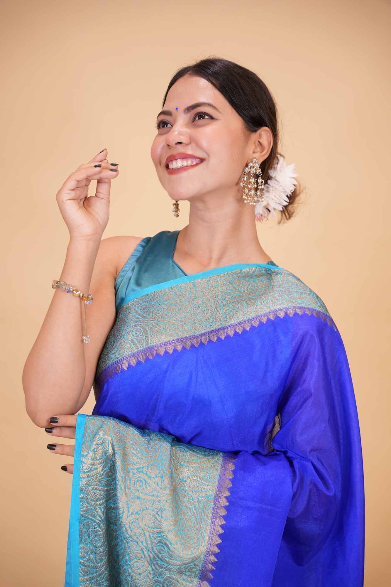 Soft Warm Silk with Contrast Zari Big Border and Rich Pallu Ready To Wear Saree