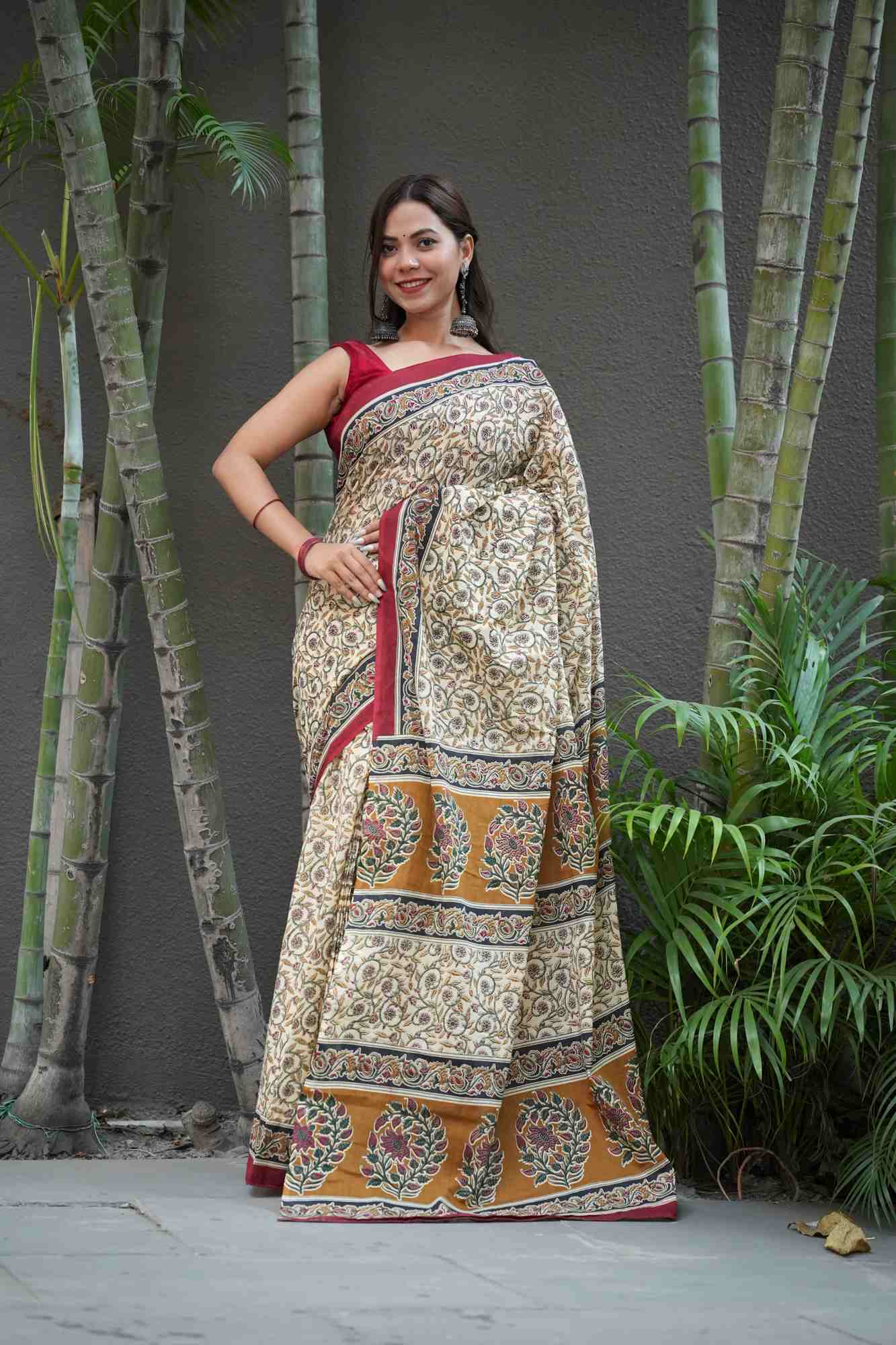 Mulmul Cotton with Green Contrast Pallu Ready to wear Saree