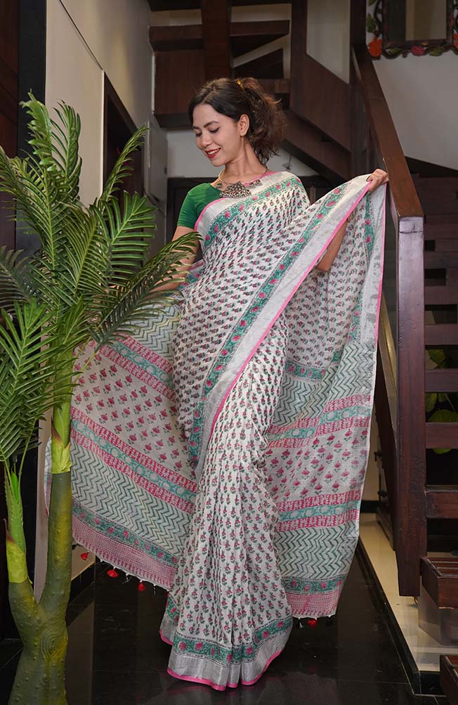 Buy Ready to Wear One Minute Chanderi Silk Cotton Saree, Floral Print With  Border and Elaborate Pallu, Contrast Plain Blouse Online in India - Etsy