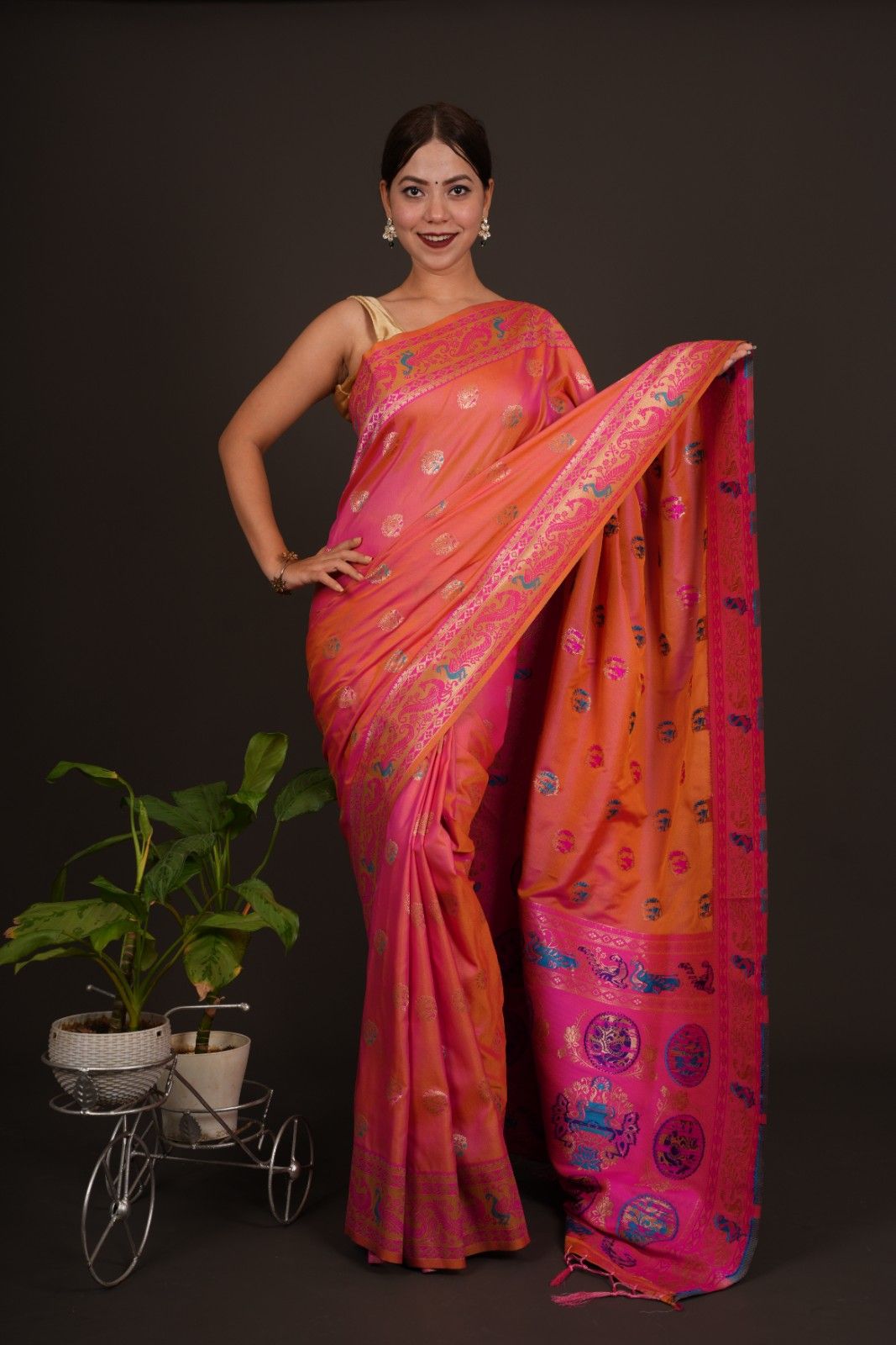 Paithani soft silk Contrast Peacock woven Border with meenakari work Wrap in 1 minute saree