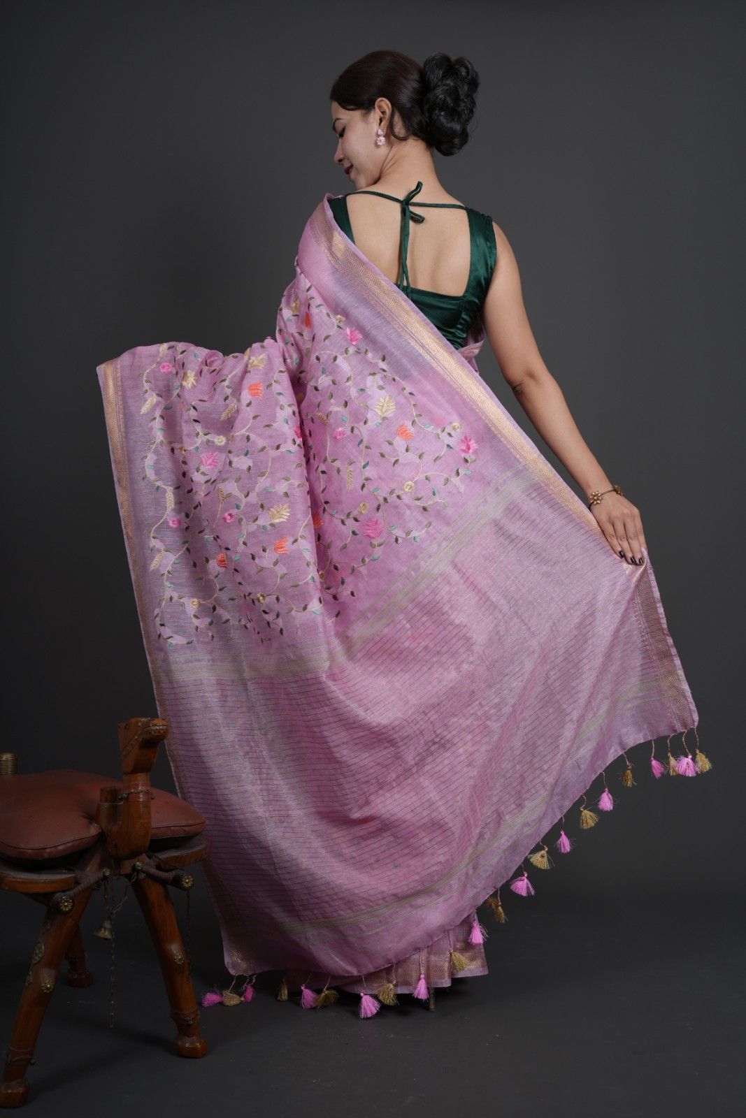 Beautiful Lilac Silk Linen With Golden Mangalgiri With Digital Embroidery Pre Drape Saree