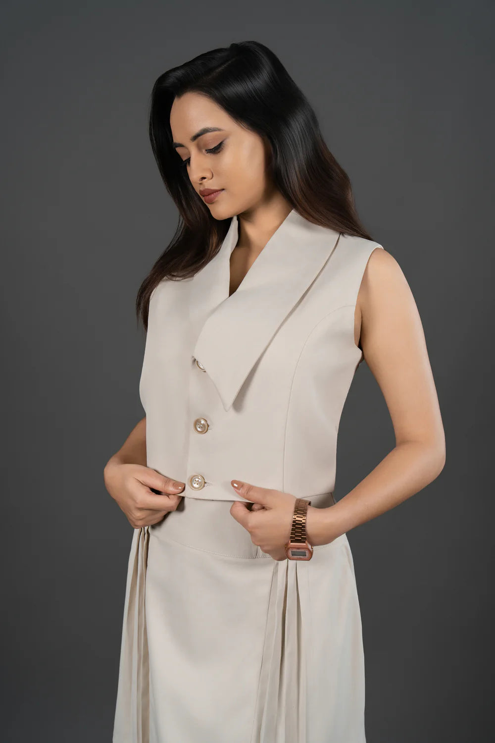 High-Waisted Tailored Skirt With Clean Front Pleats