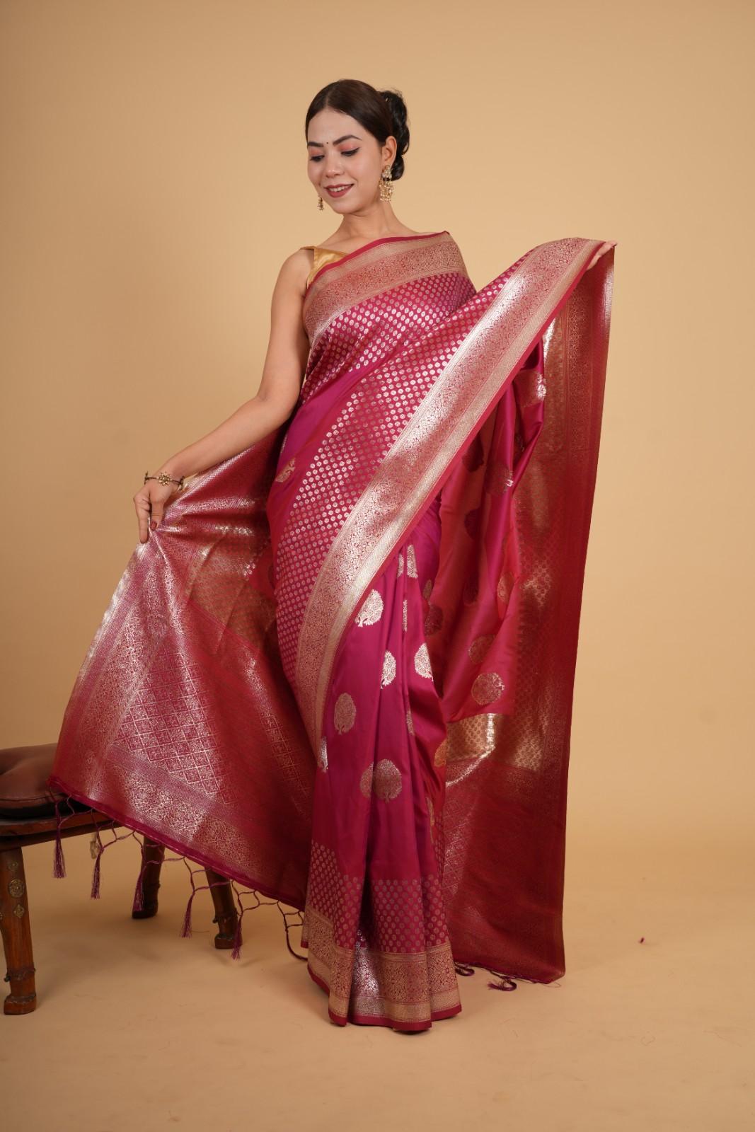 banarasi Zari Border & Overall Designer Motif Wrap in 1 minute saree