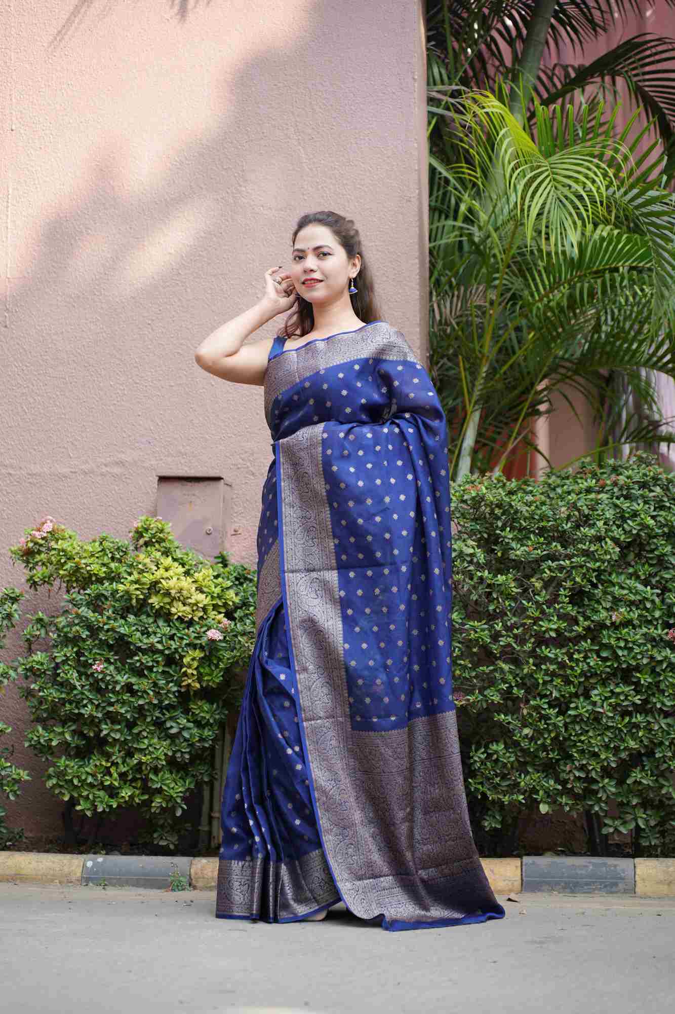 Banarasi with Rich Pallu, Zari Border & Handloom Wrap Ready To Wear Saree
