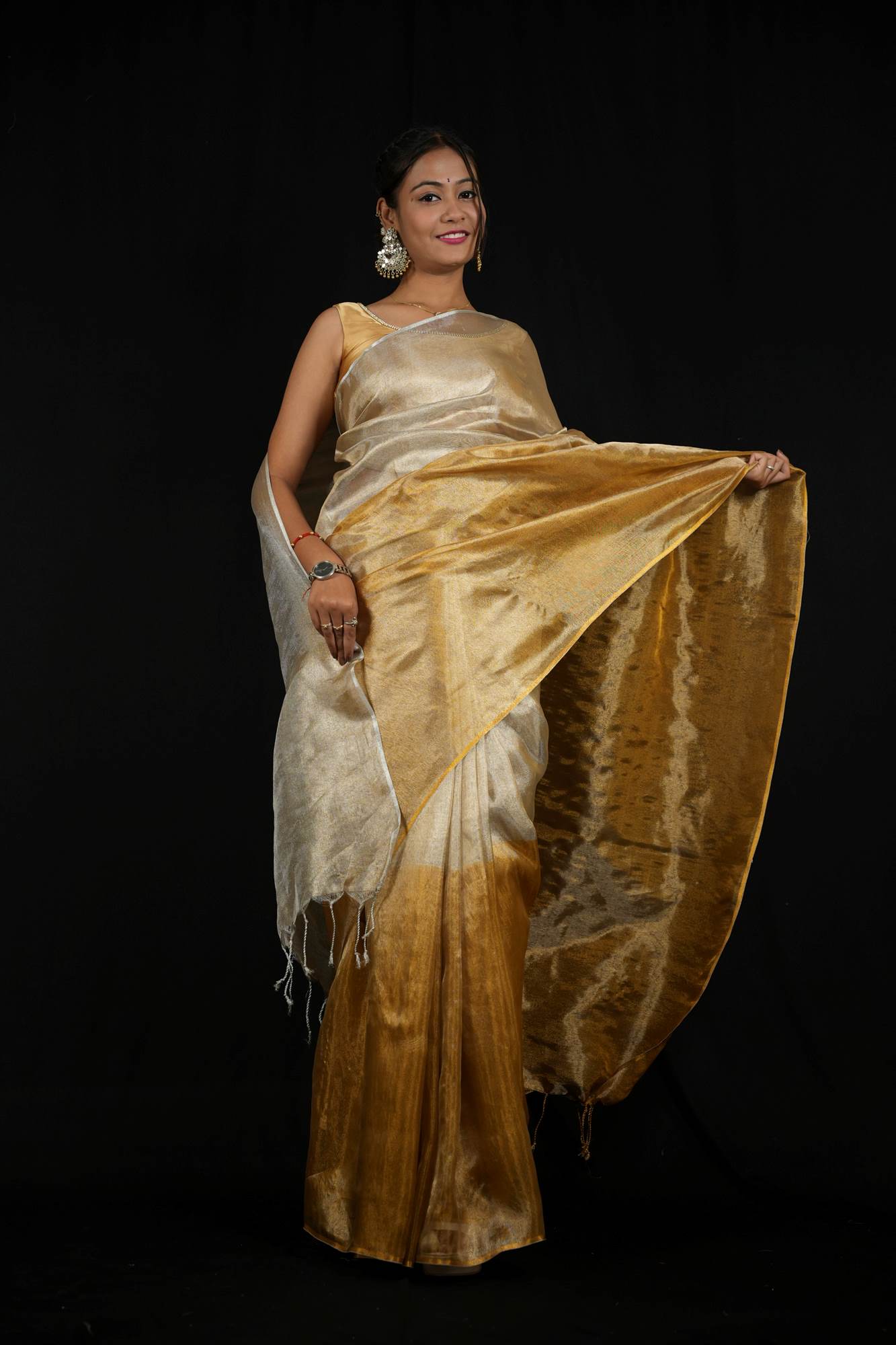 Gold and Silver Tissue Silk  with Ombre Effect and Shimmering Pallu Ready To Wear Saree