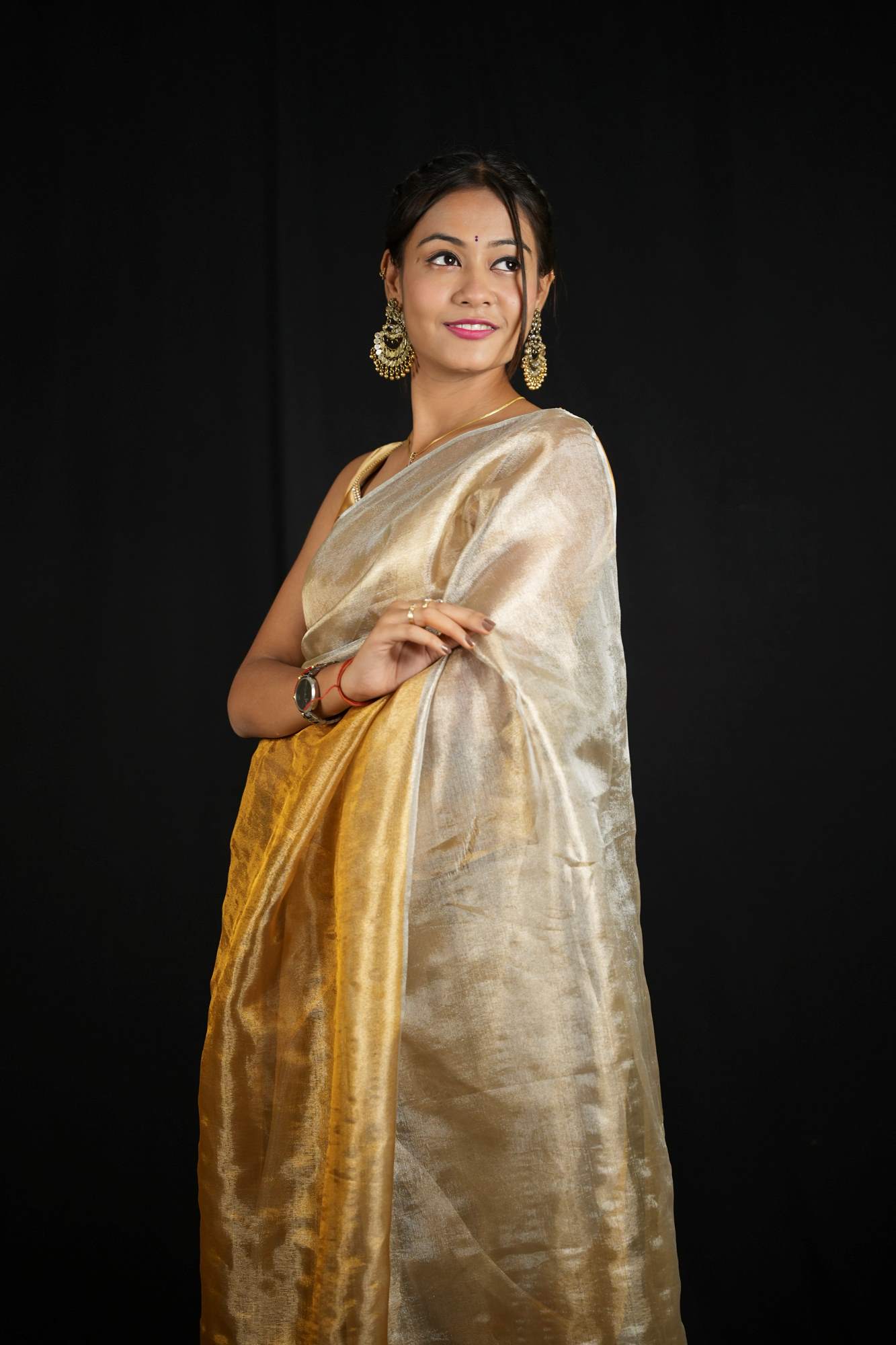 Gold and Silver Tissue Silk  with Ombre Effect and Shimmering Pallu Ready To Wear Saree