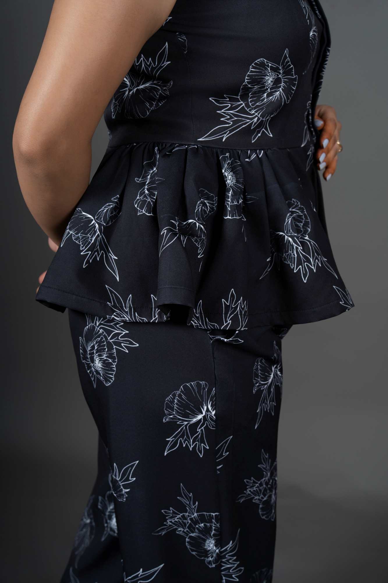 Printed  Sleeveless Waistcoat-Style Top