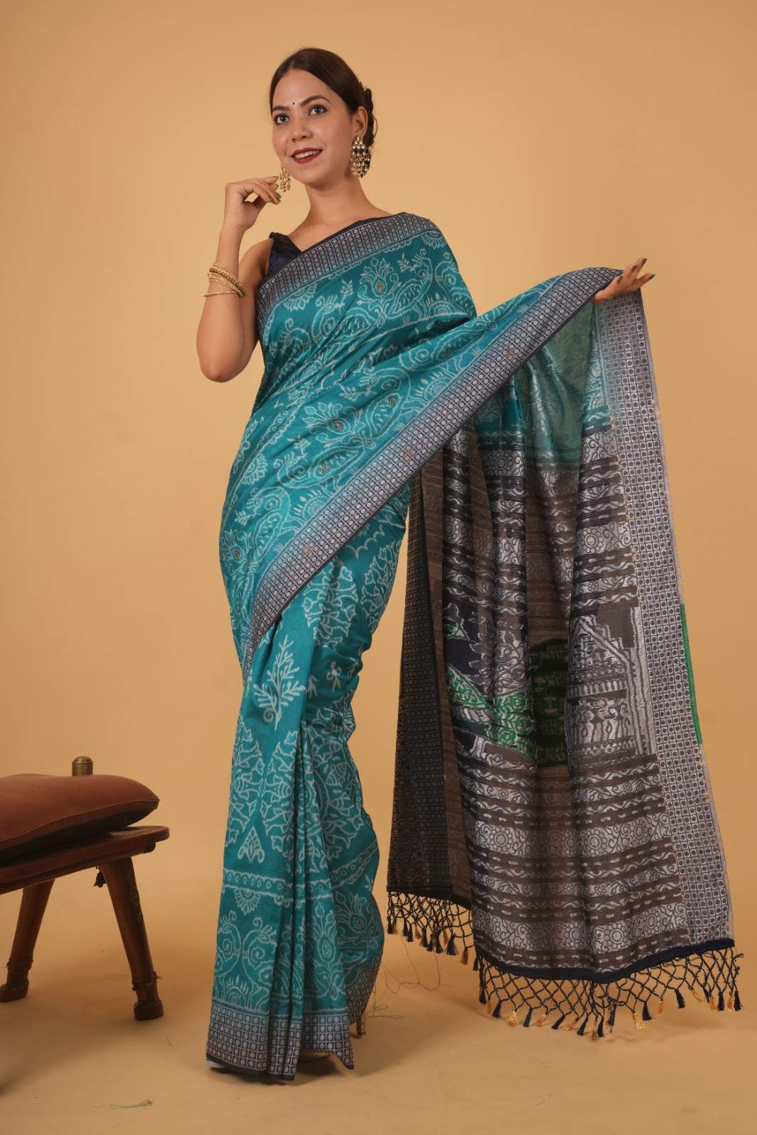 Ocean Blue With Beautiful Ikat Motif  & Stone Embllished Ornate Palla Ready To Wear Saree