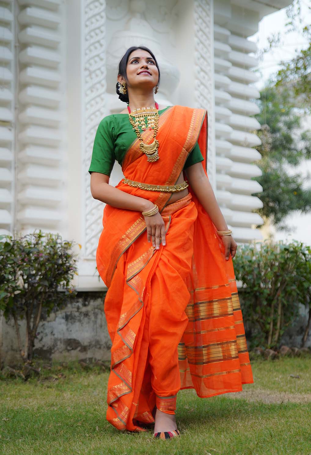 Ready To Wear Maharashtrian Style Nauwari Saree With Zari Border & Ornate Pallu