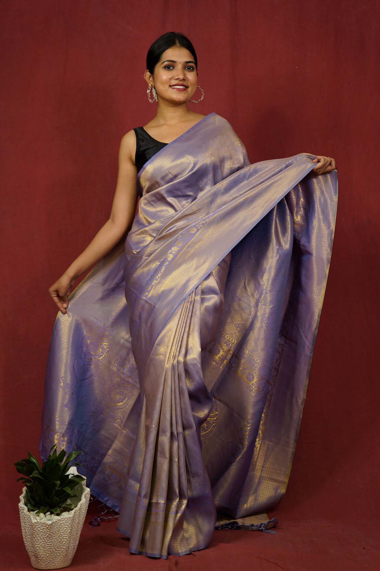 Ready To Wear  lavender And Gold Toned Zari Woven Design with Woven Border Wrap in one minute saree
