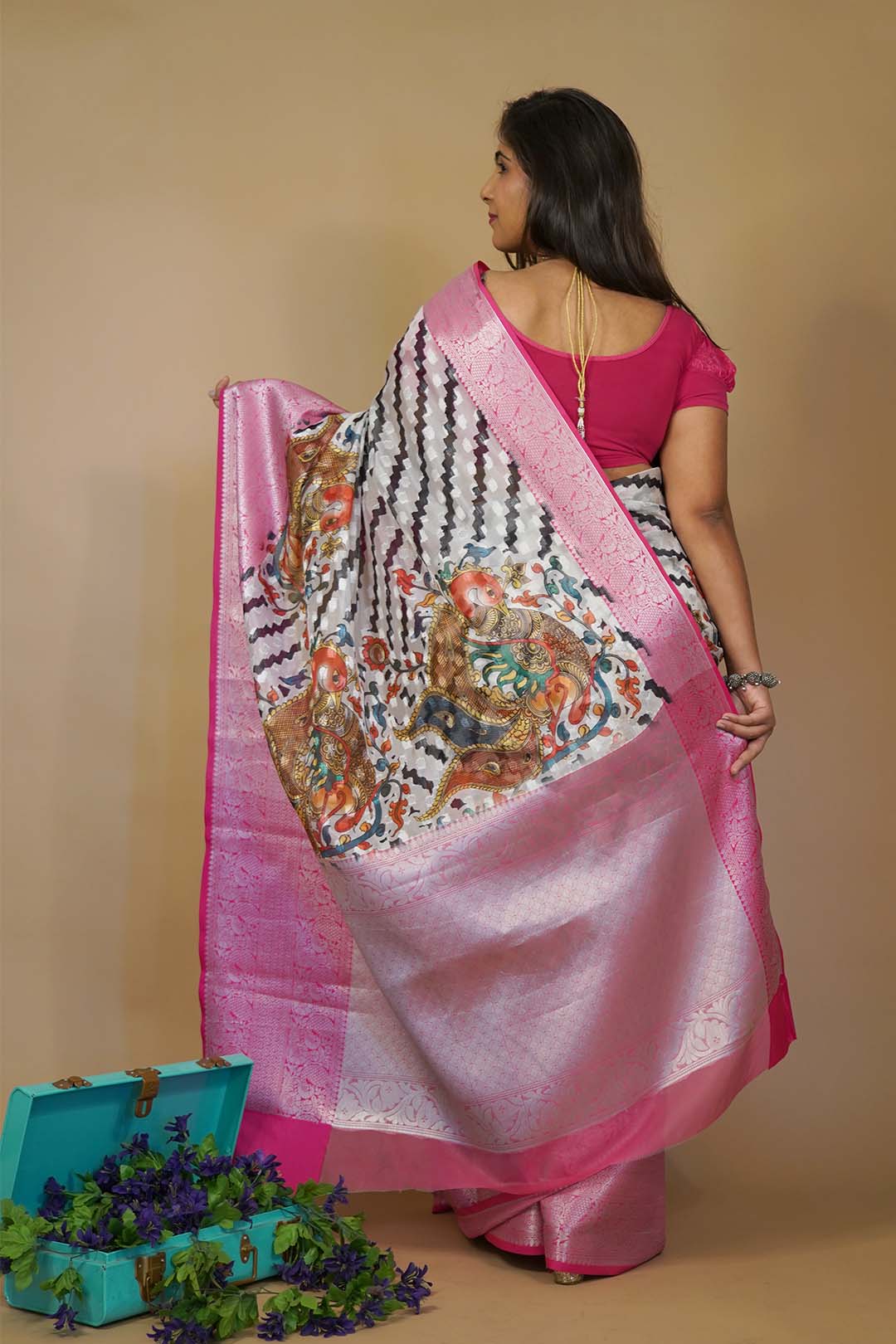 White &Pink Zari Madhubani Print with heavy zari border Wrap in 1 minute saree