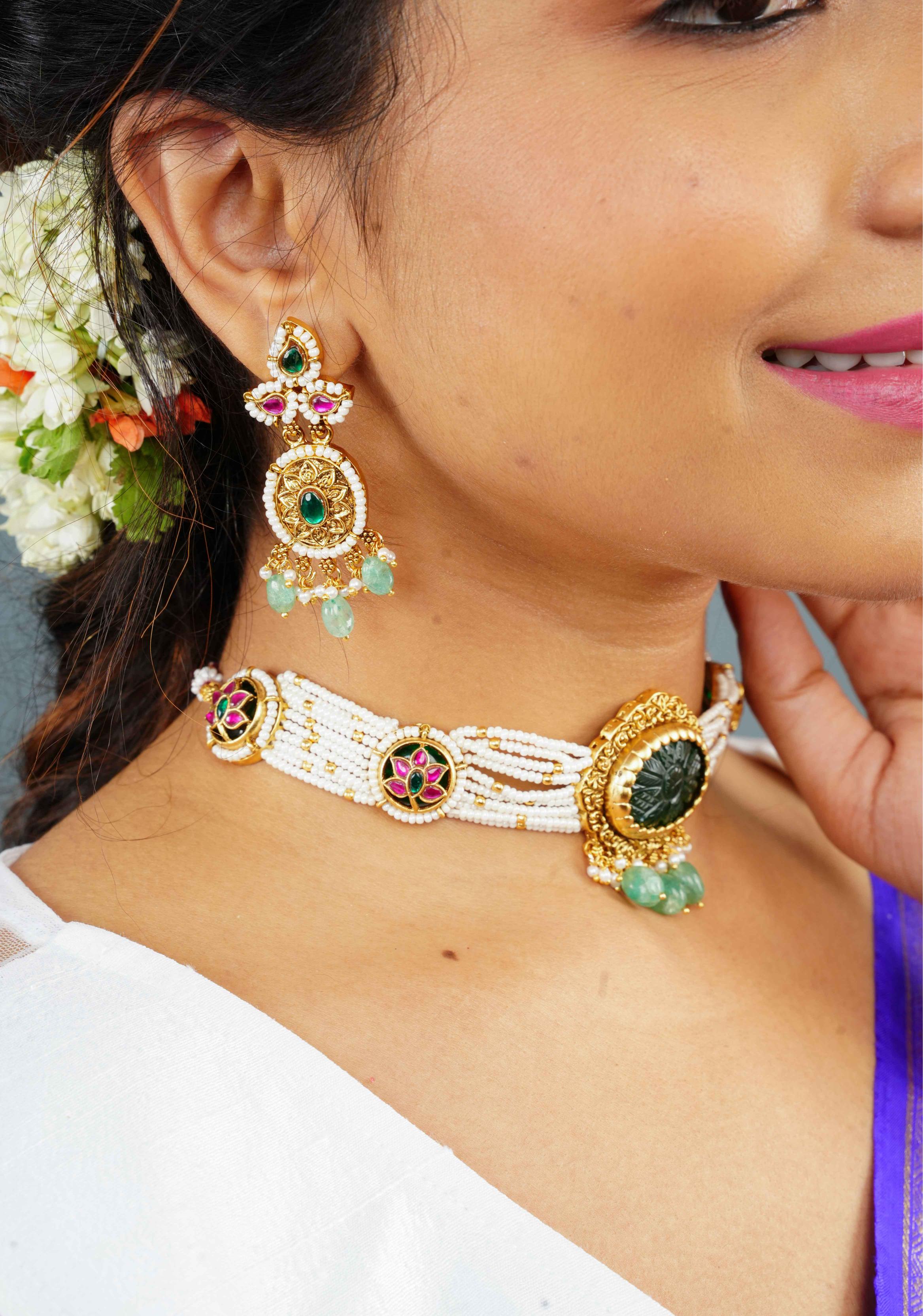 Antique Jadu Choker Set With Green Carved Stone  | Shobitam Jewelry