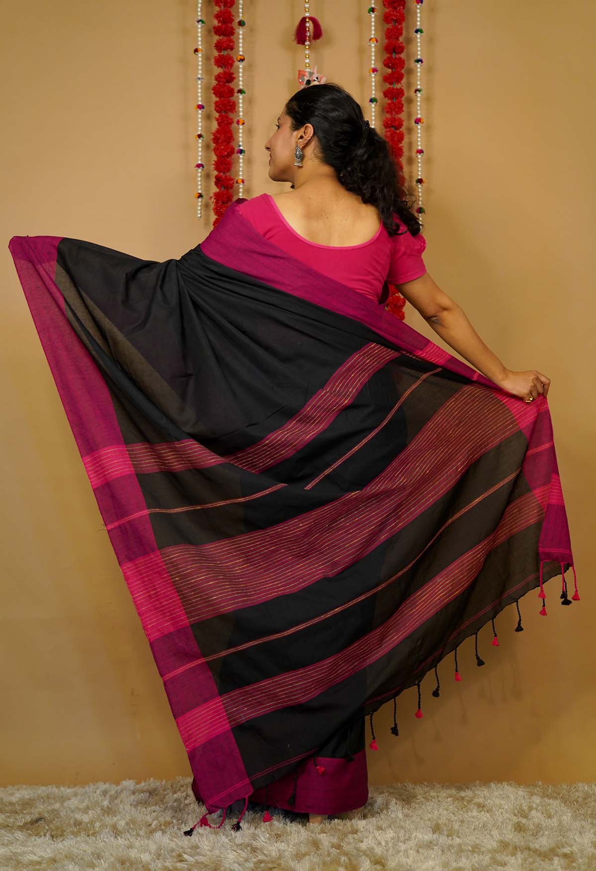 Ready to wear Handloom Weave Black And pink  Wrap in 1 minute Saree