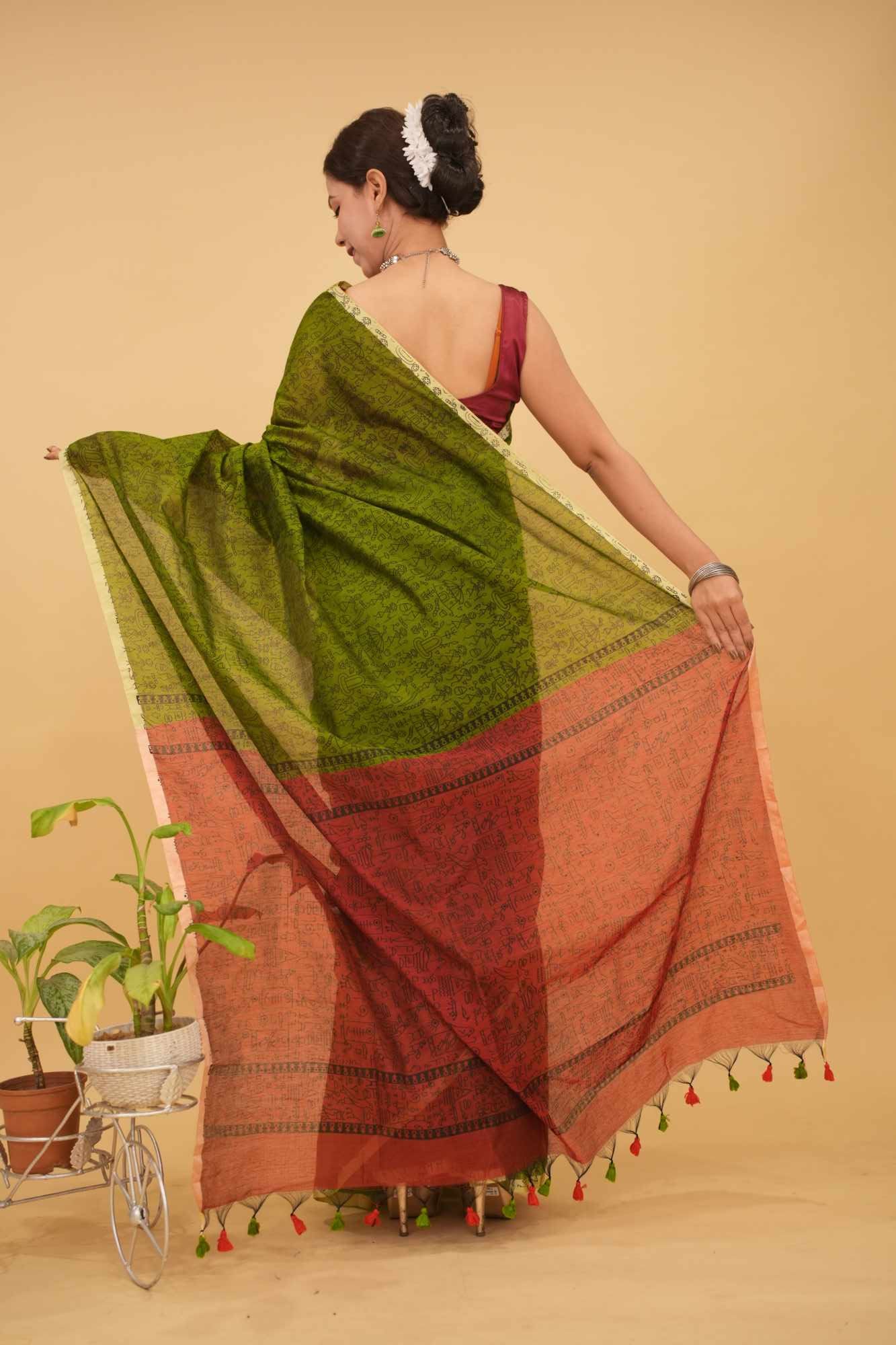 Green With Red Contrast palla Bastar Art Printed Overall Taseels On Palla Pre Drape Saree