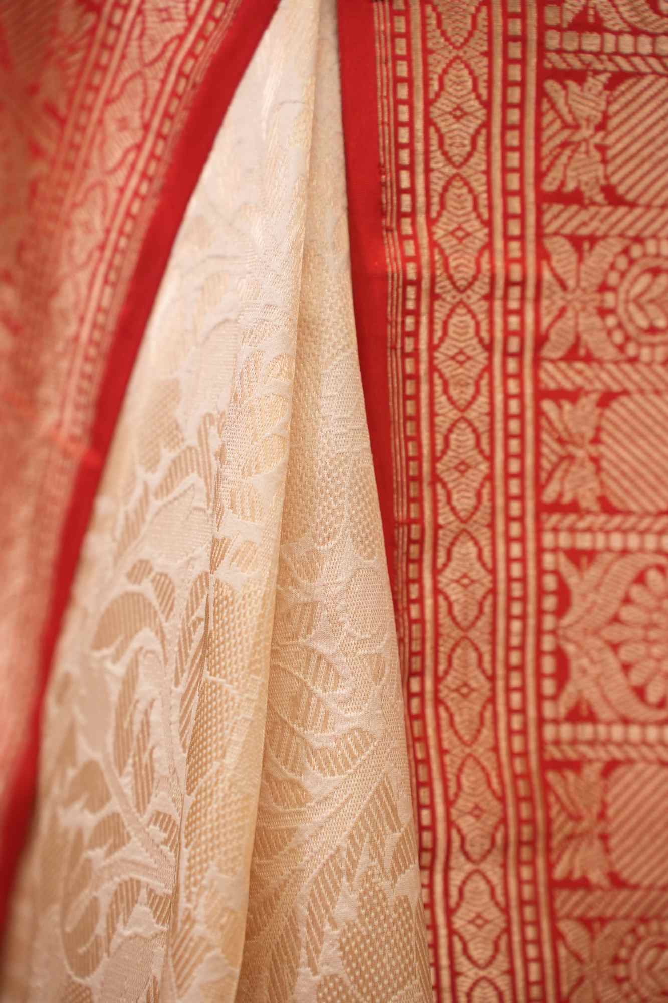 Ready To Wear Exquisite Celebrity Brocade Banarasi Pure Katan Silk Saree in Ivory, Red & Gold with Dome Shaped Kadhiyal Borders, Grand Pallu and Zari | SILK MARK CERTIFIED