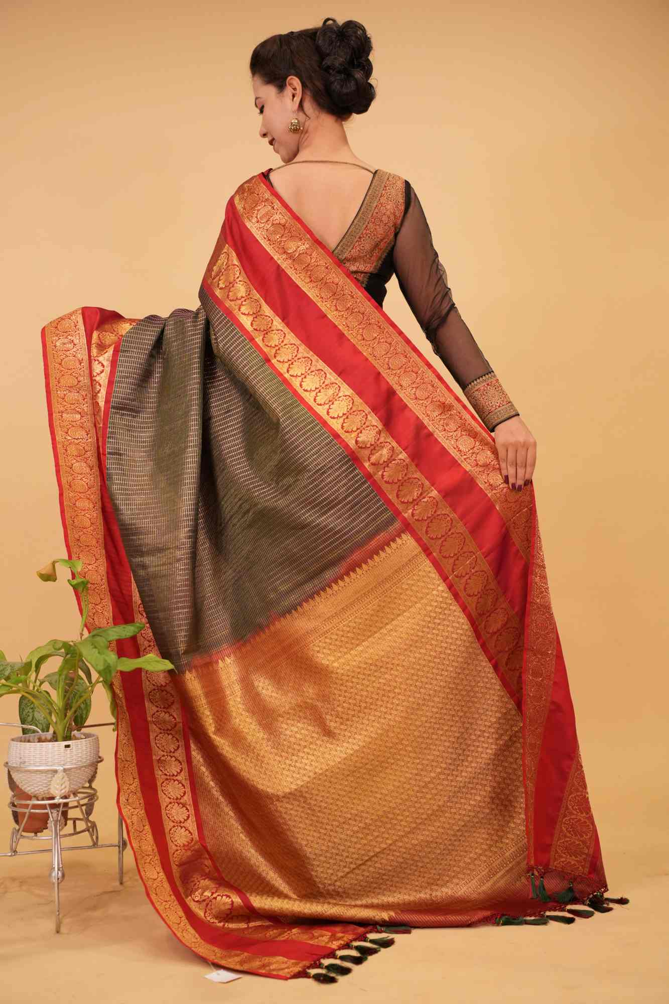 Ready to Wear One Minute Sarees Prestitched Sarees customised Plus Size 